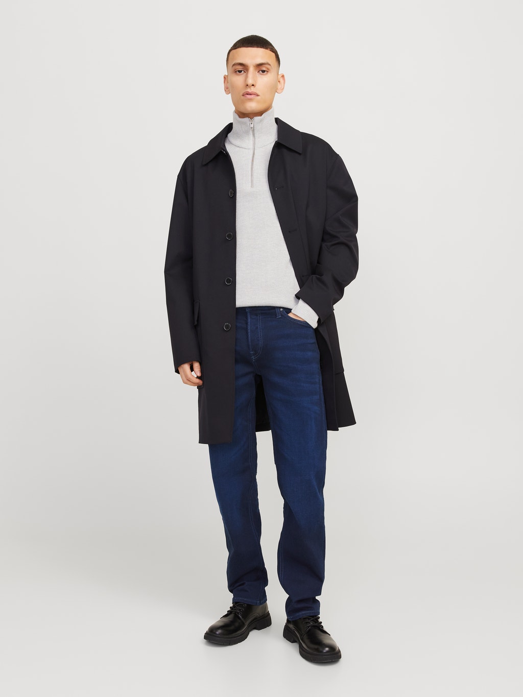 MIKE ORG JOS 097 Comfort fitjeans med 30 rabatt Jack & Jones® MIKE ORG JOS 097 Comfort fitjeans med 30 rabatt Jack & Jones®