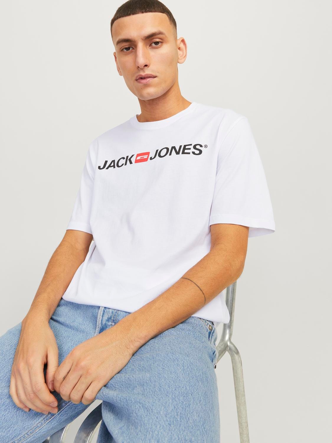 Jack & Jones Originals script logo t-shirt in white