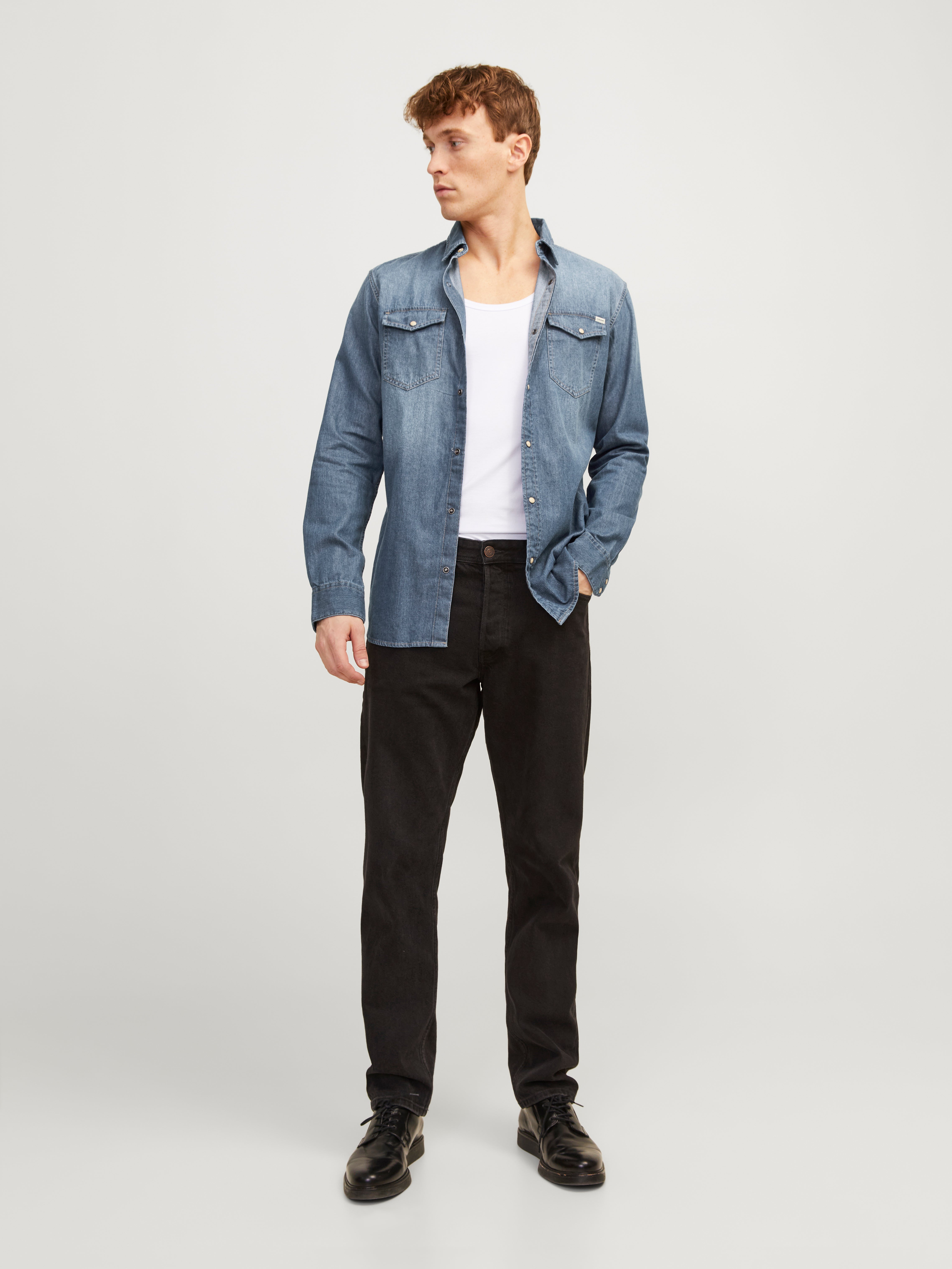 Which color jeans will go well with this blue denim shirt? - Quora