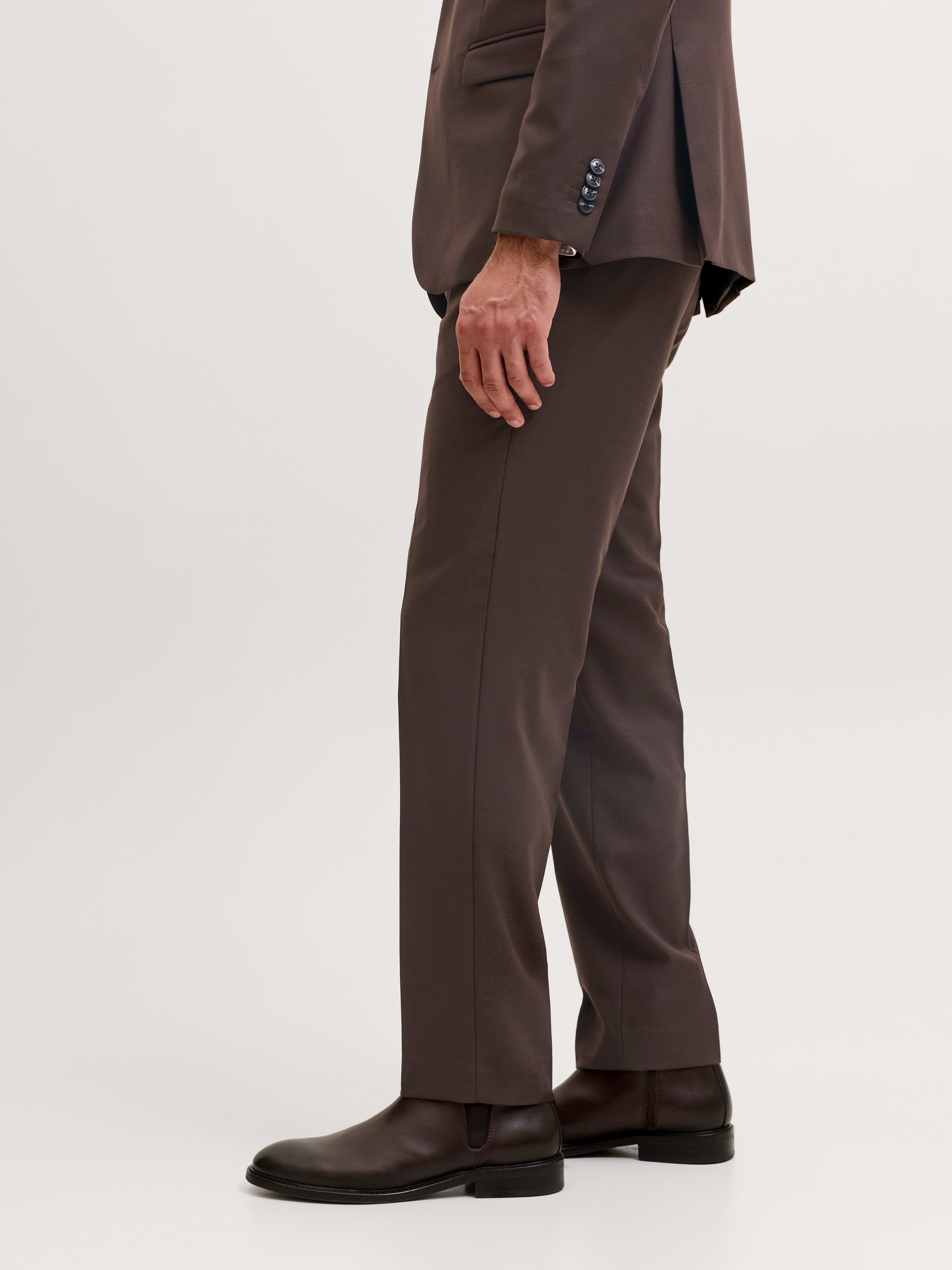 JPRSOLARIS Slim Fit Tailored Trousers | Dark Brown | Jack & Jones JPRSOLARIS Slim Fit Tailored Trousers | Dark Brown | Jack & Jones
