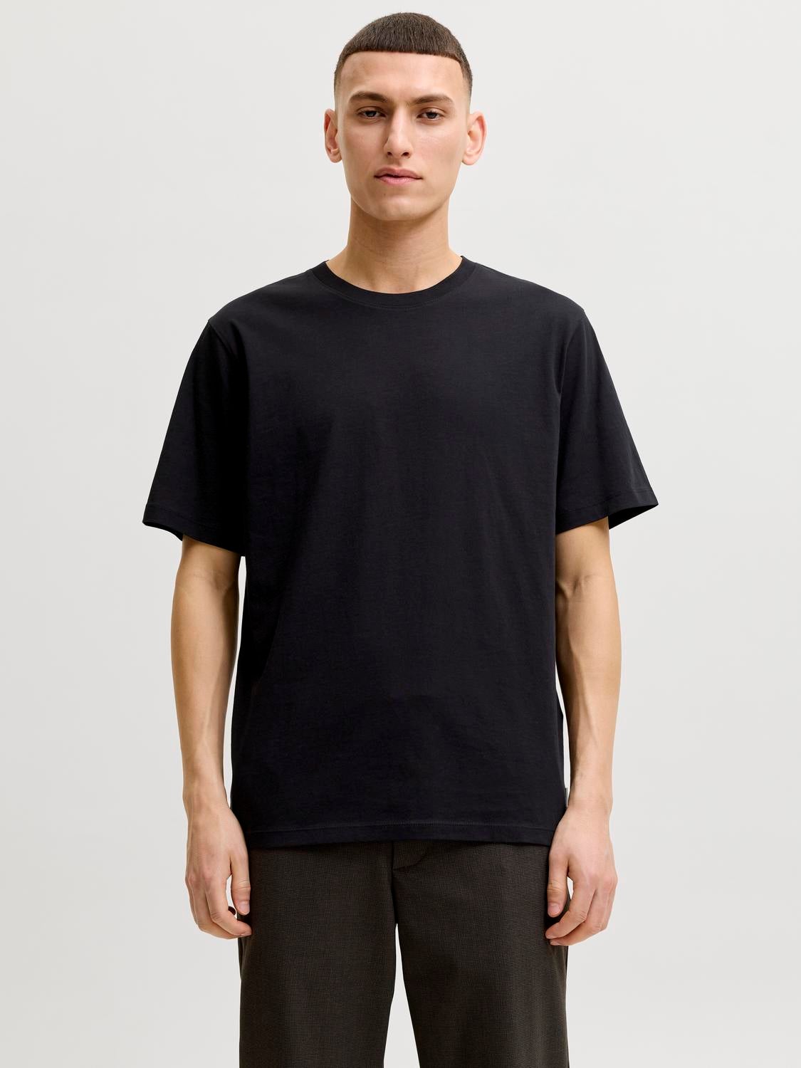 Plain Crew neck T-shirt | Black | Jack & Jones®