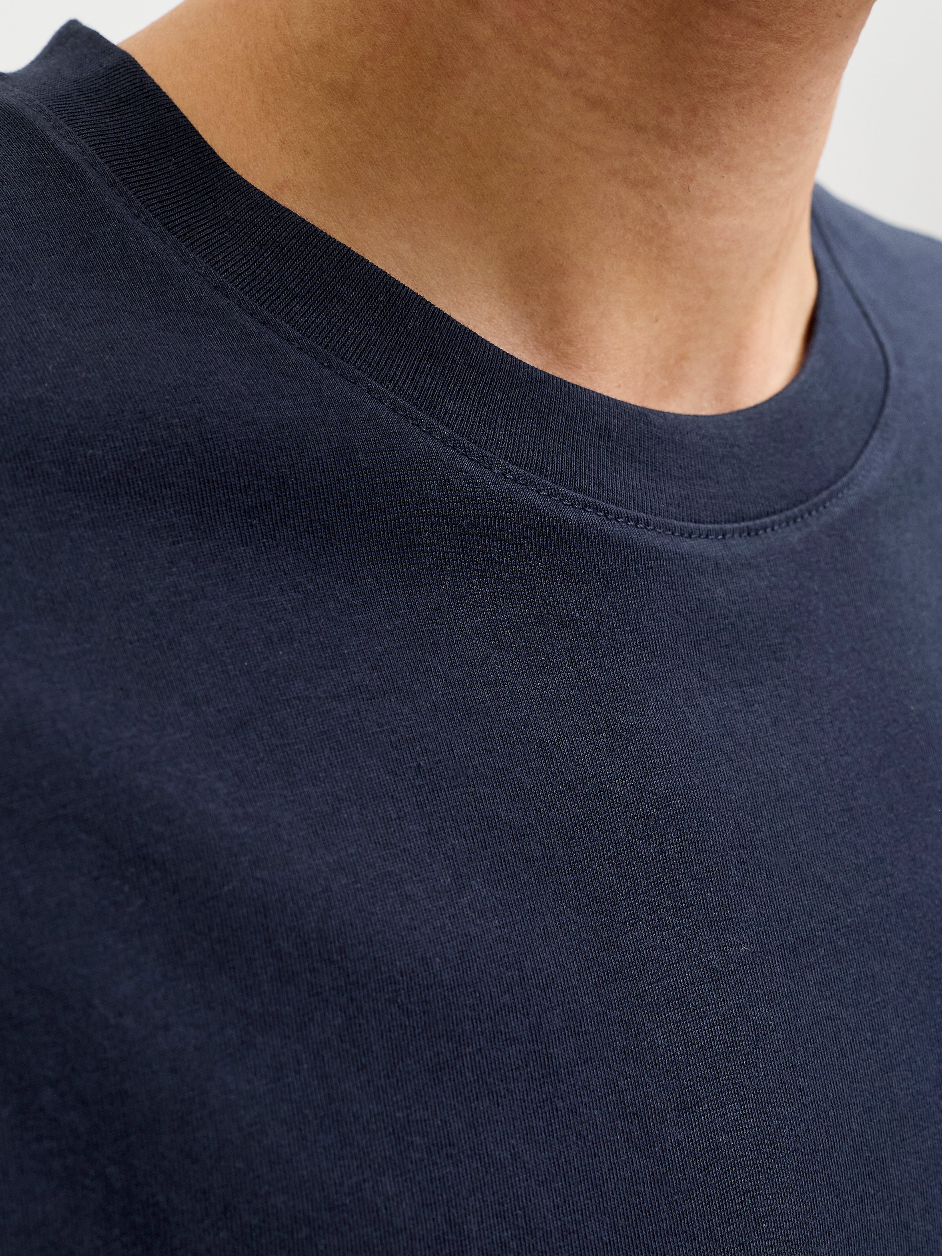Einfarbig Rundhals T-shirt | Dunkelblau | Jack & Jones®
