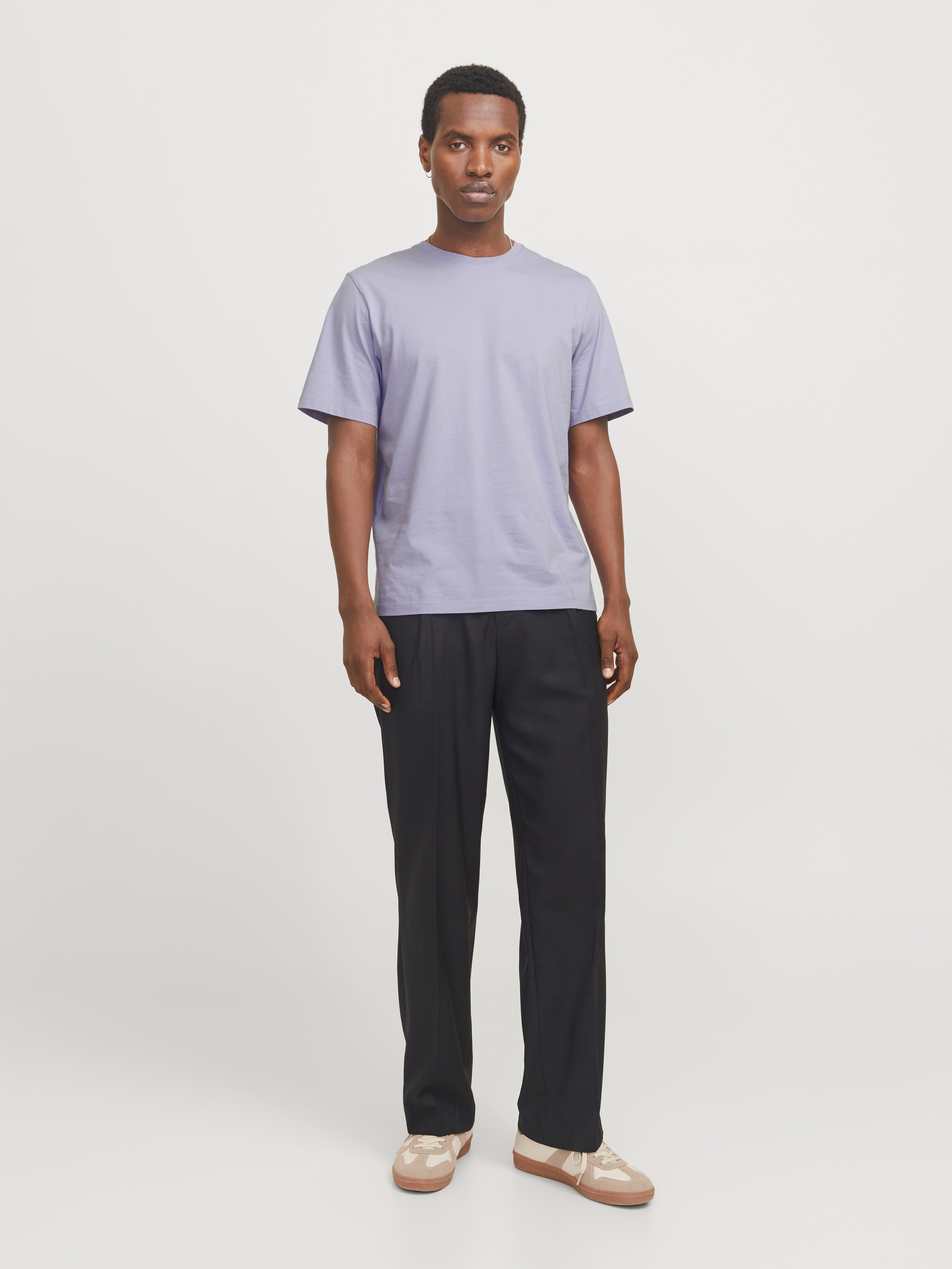 Thumbnail - Einfarbig T-shirt