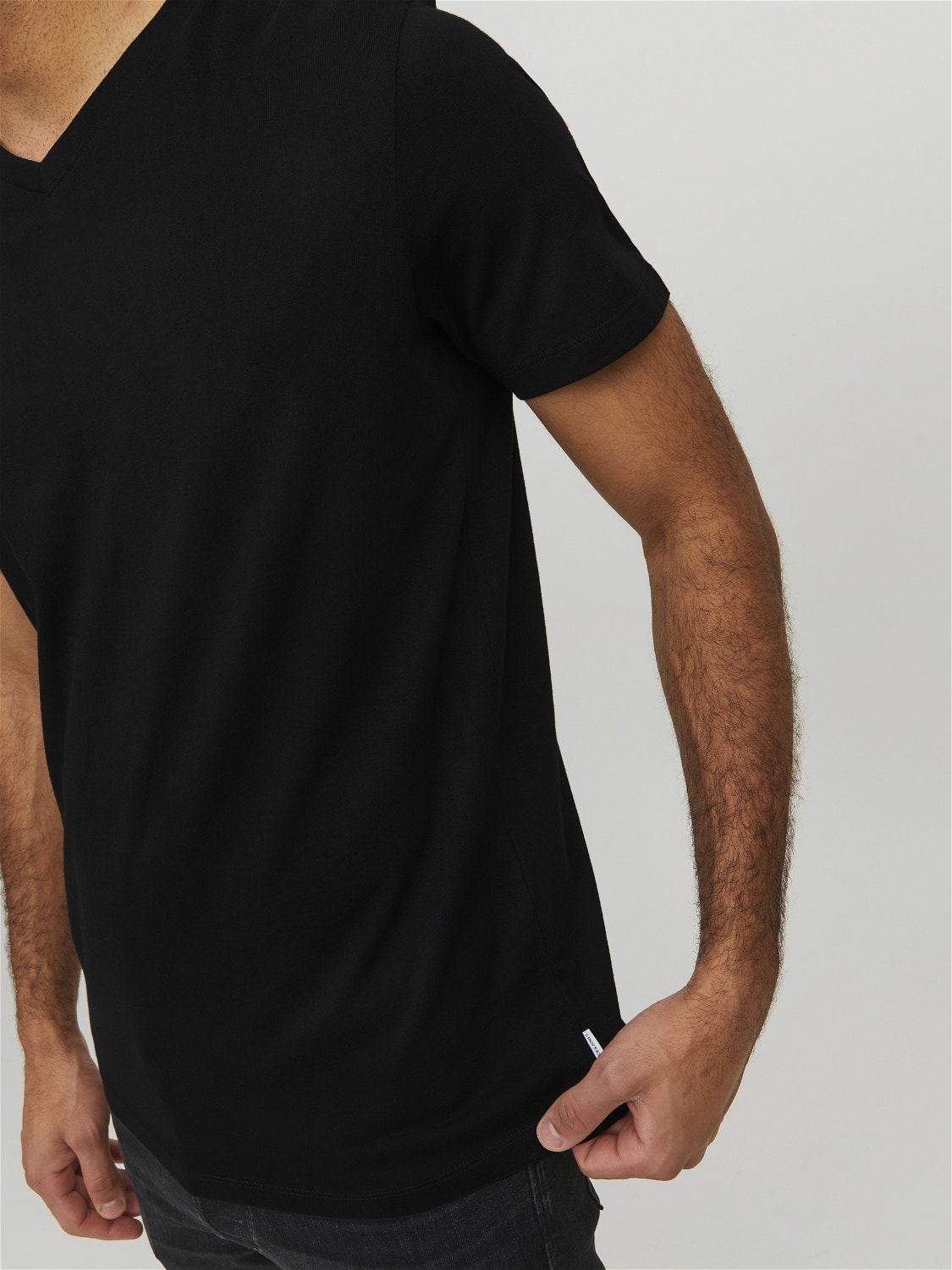 Jack & Jones Ensfarvet V-hals T-shirt -Black - 12156102