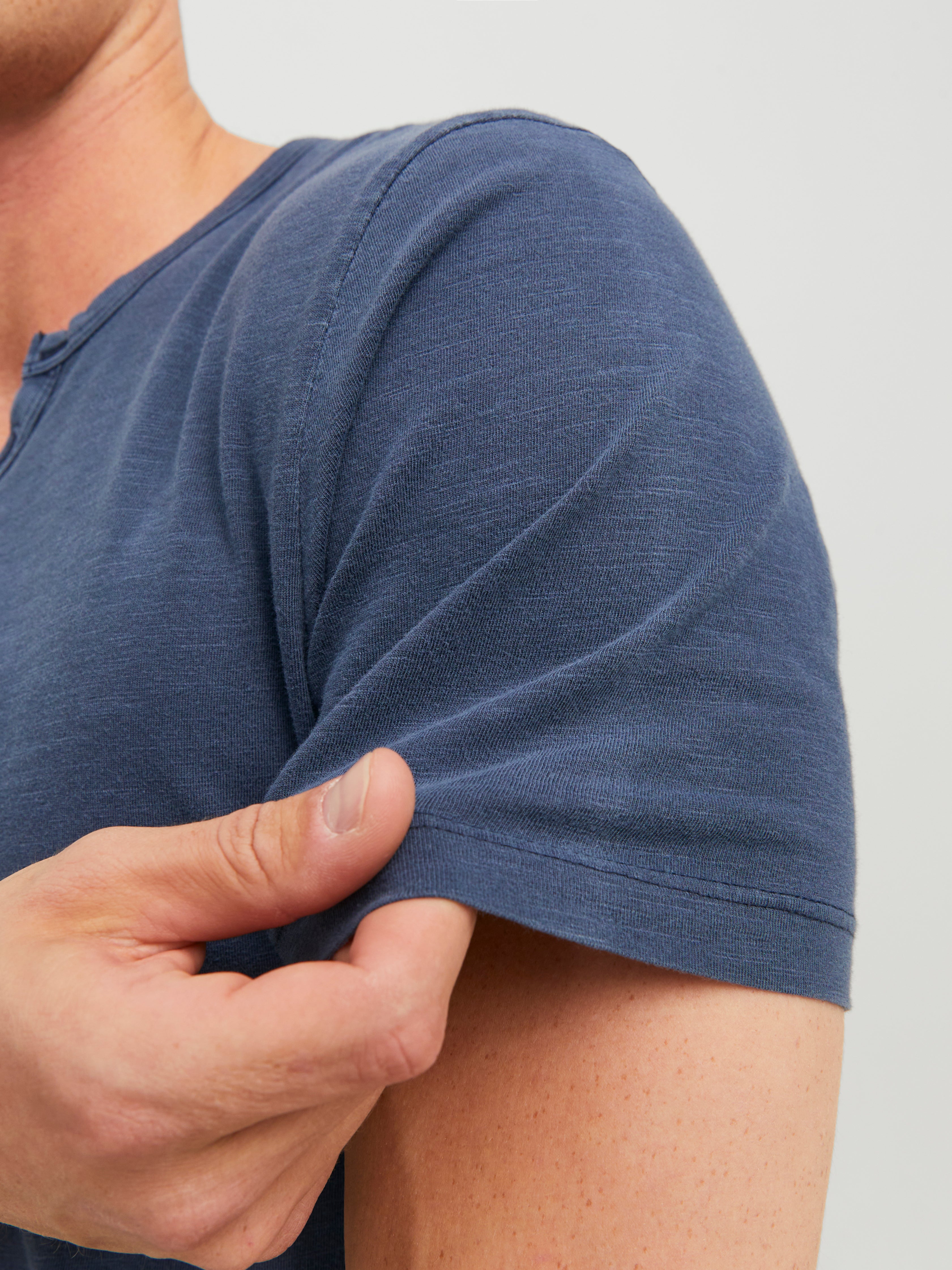 Meliert GETEILTER KRAGEN Tshirt Dunkelblau Jack & Jones®