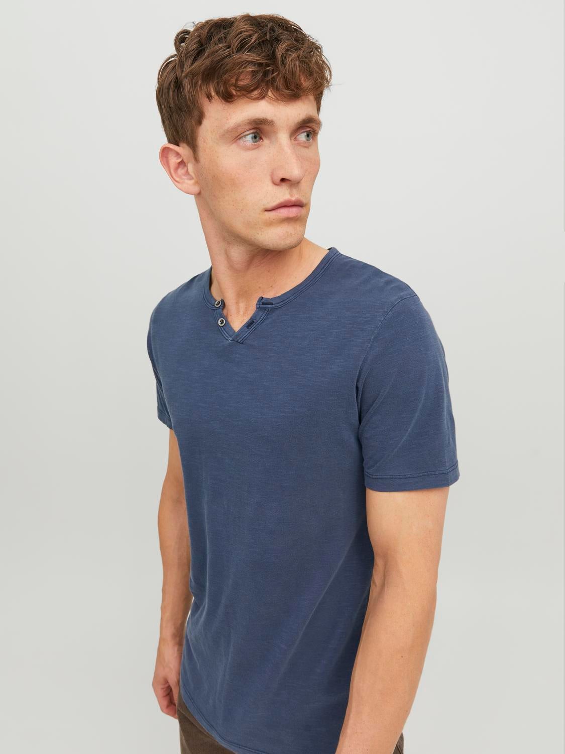 Plain Split Neck T-shirt | Dark Blue | Jack & Jones®