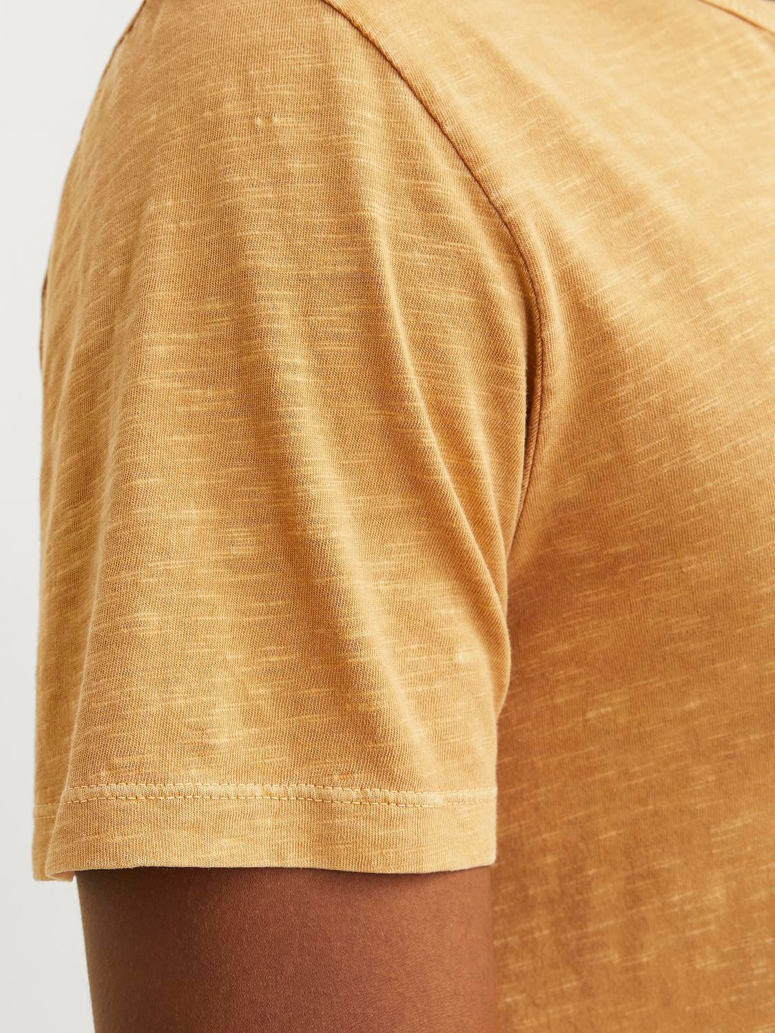 Jack & Jones Meleeraus Halkiokaulus T-paita -Honey Gold - 12164972