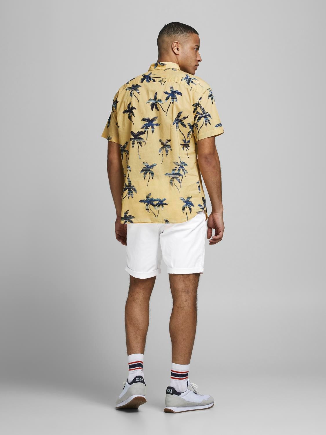 Regular Fit Chino shorts | White | Jack u0026 Jones®