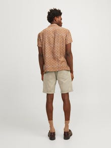 Jack & Jones Klasikinis kirpimas Šortai -Crockery - 12165892