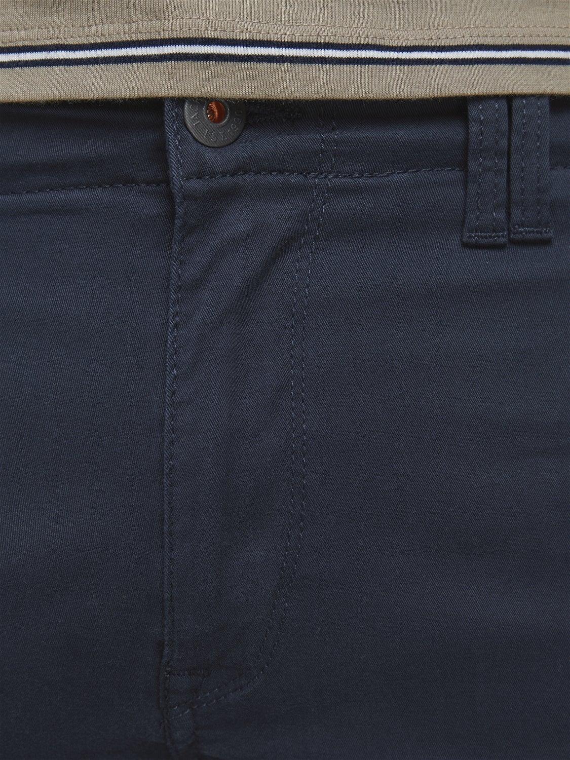 Wide Fit Cargo trousers with 20% discount! | Jack & Jones®