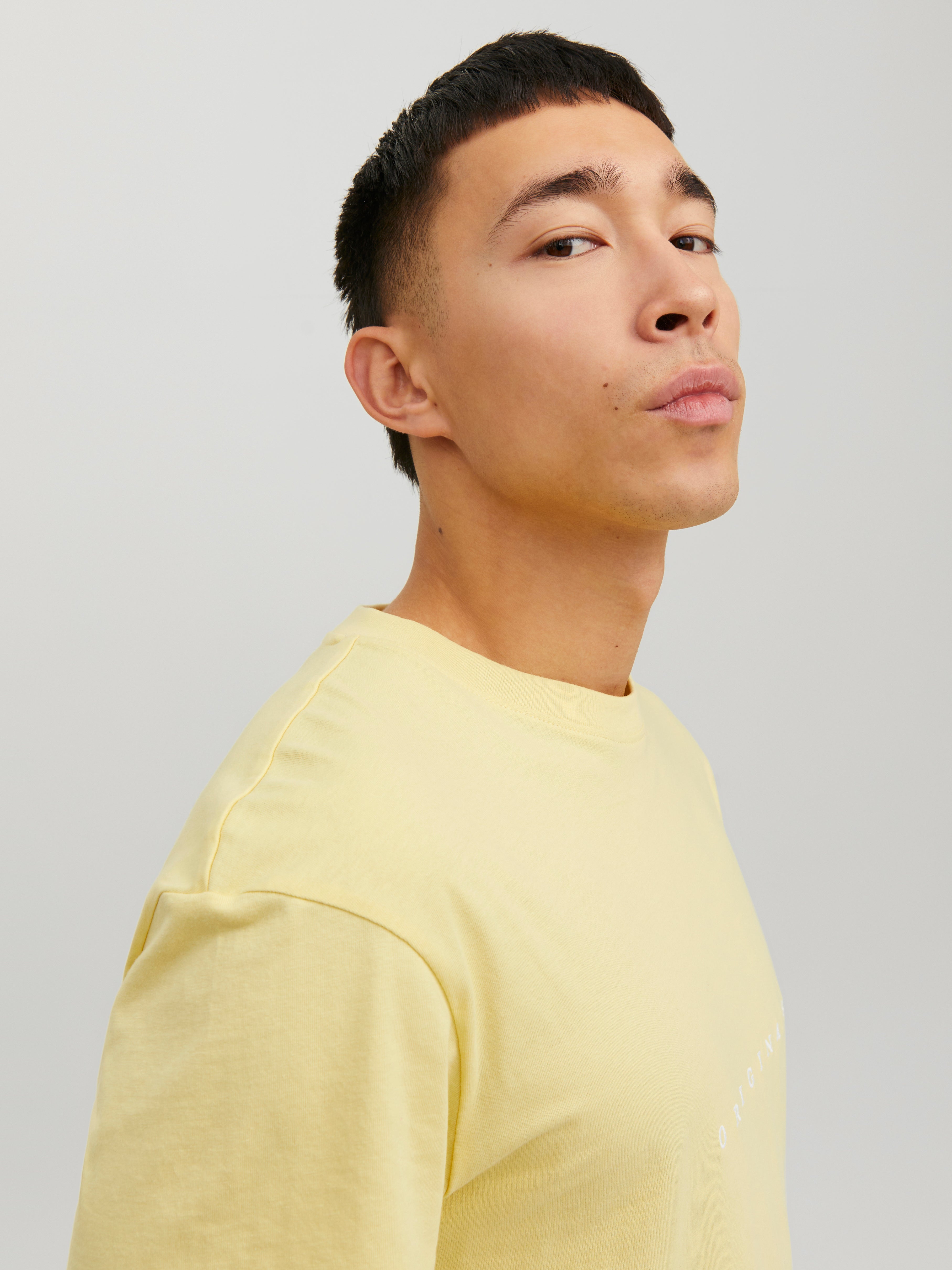 Light yellow best sale crew neck