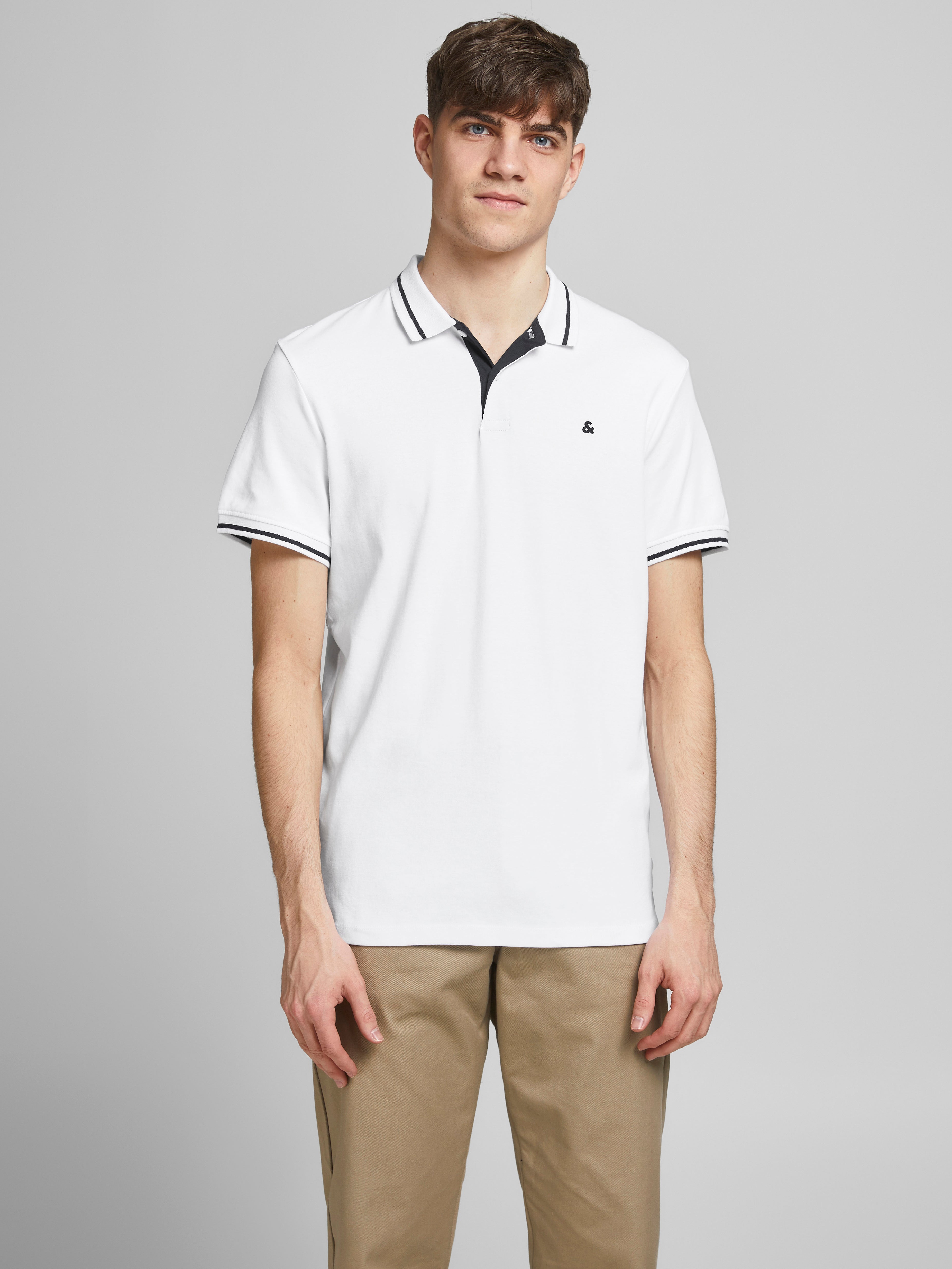 big w white polo shirt