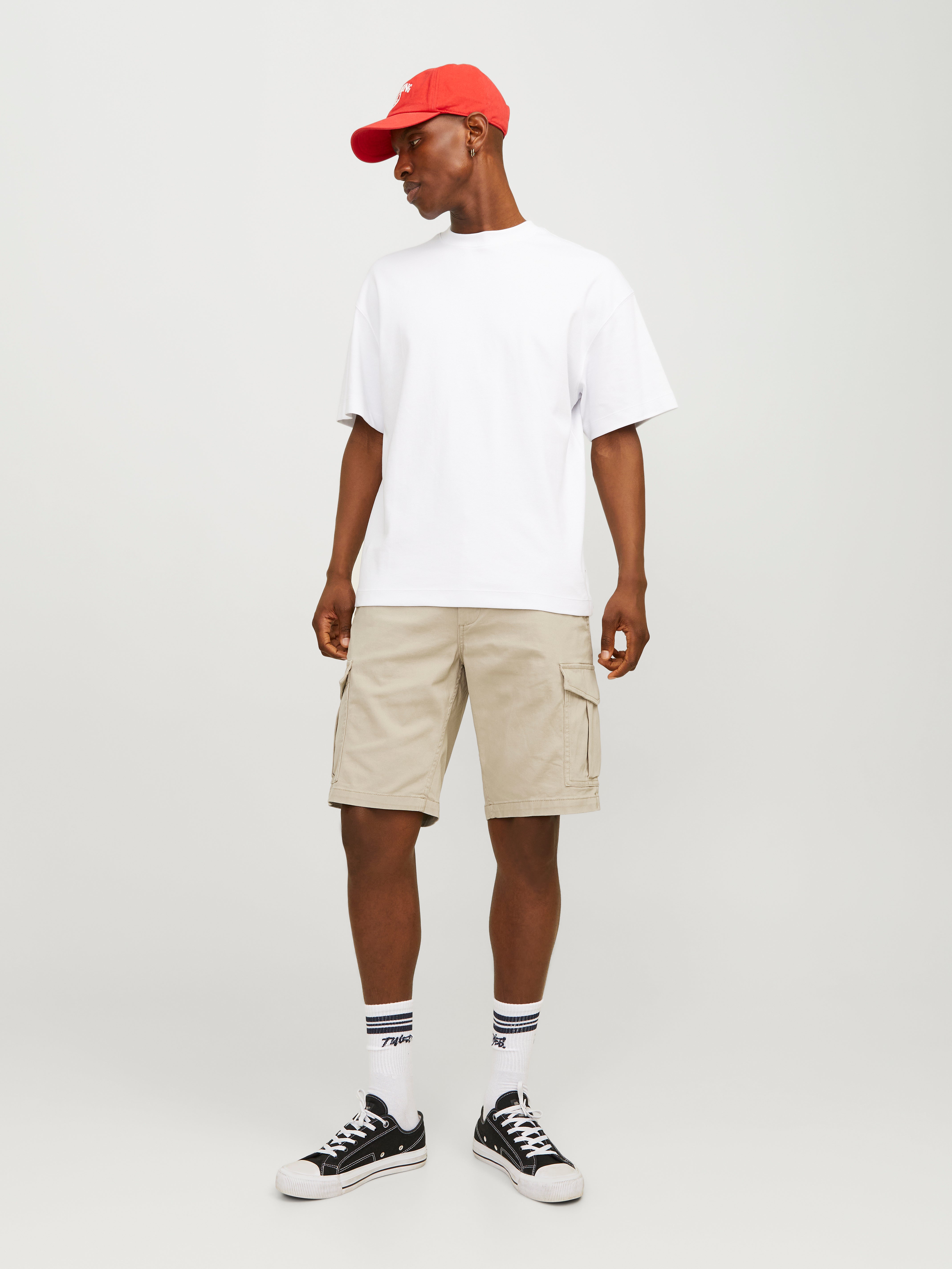 BERMUDA TIPO CARGO Regular Fit