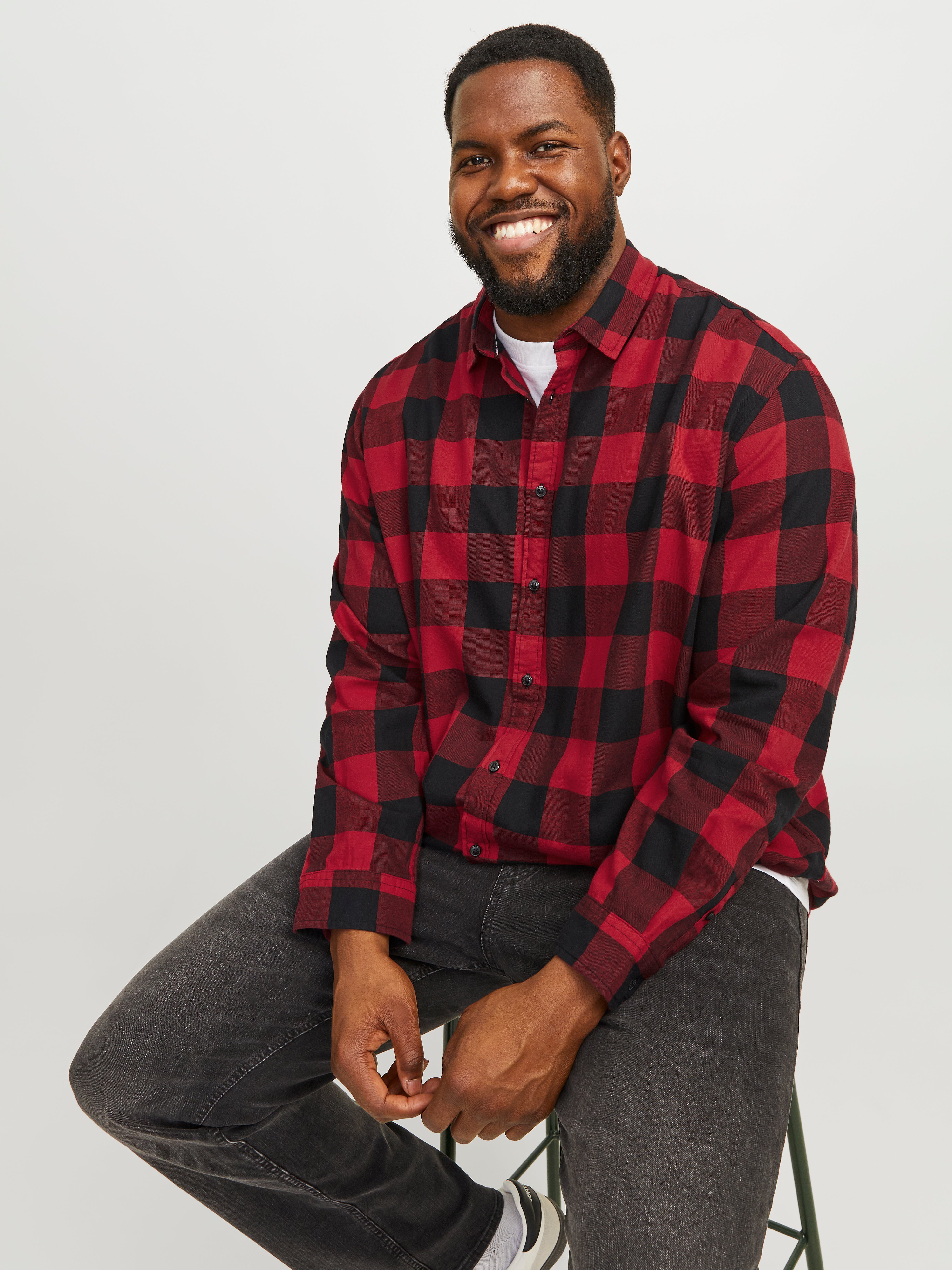 Plus size red discount check shirt