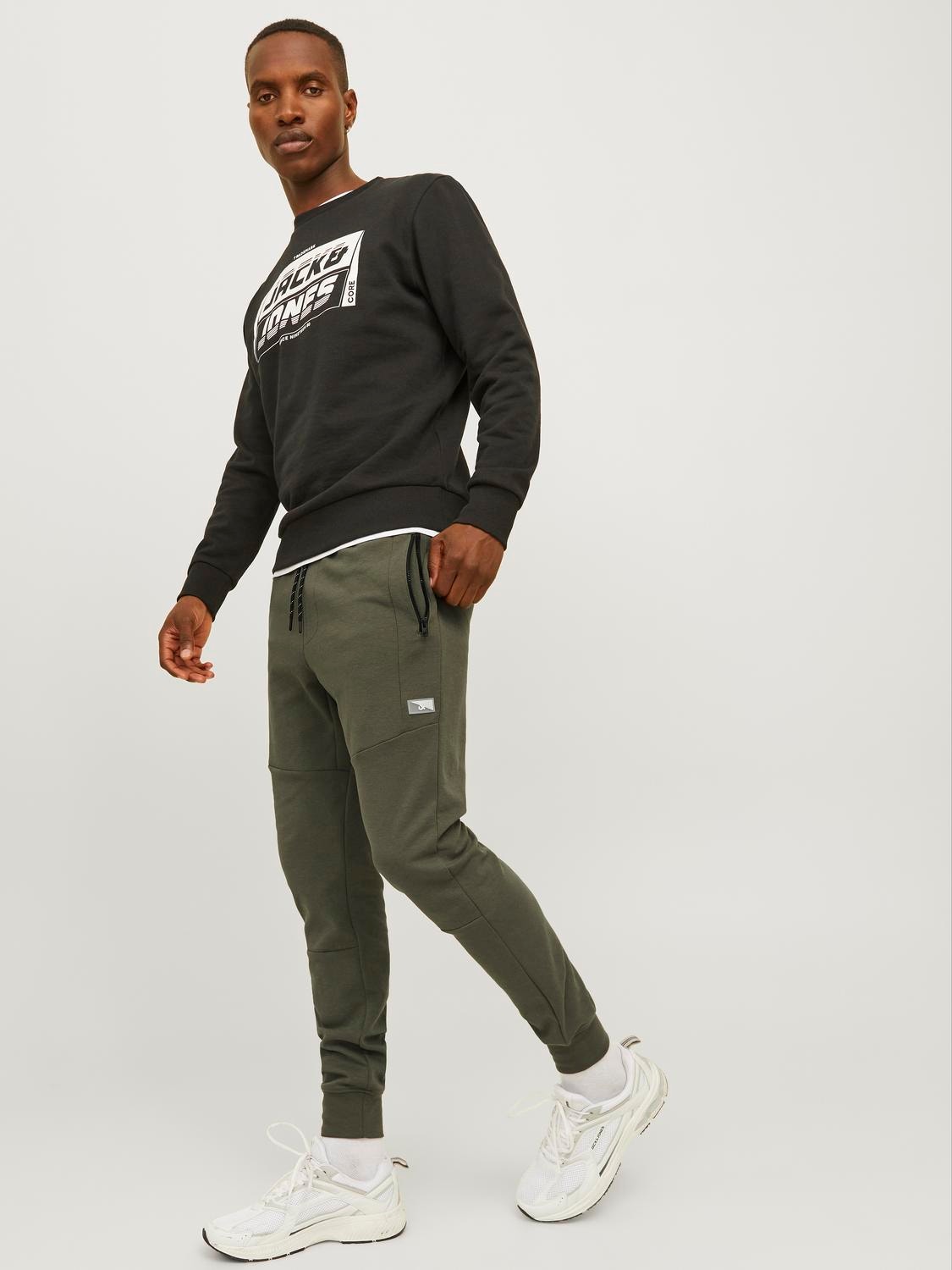 Jack & Jones Slim Fit Prakaituojančios kelnės -Dusty Olive - 12184970