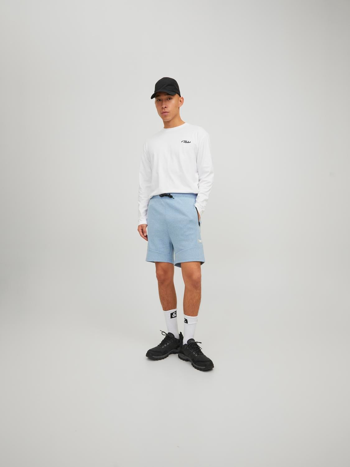 Regular Fit Sweat shorts with 20% discount! | Jack & Jones®