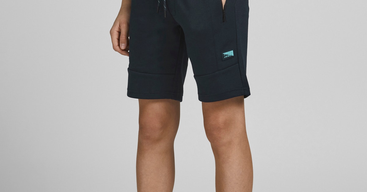 jackjones- 