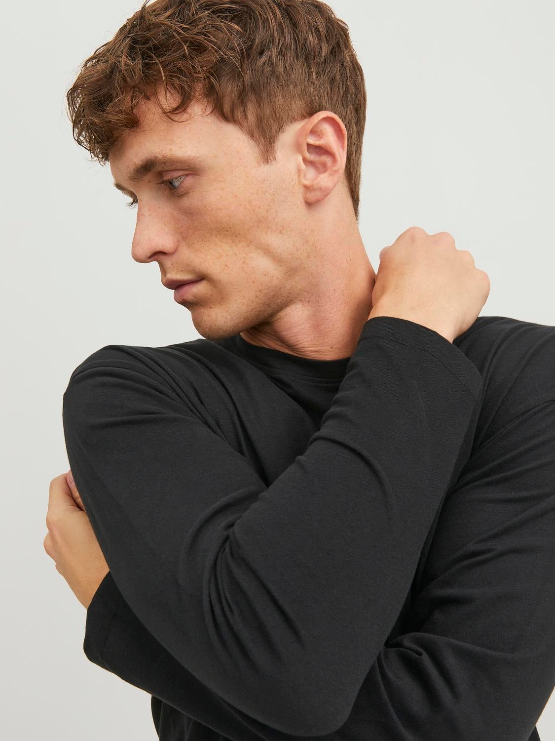 jackjones-einfarbigrundhalst- 