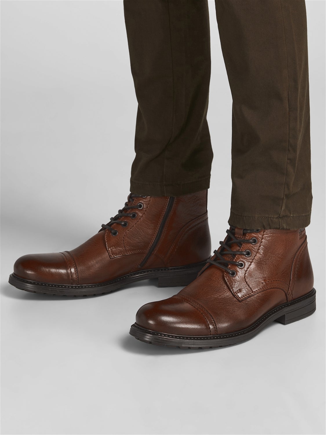 Jack and best sale jones boots sale