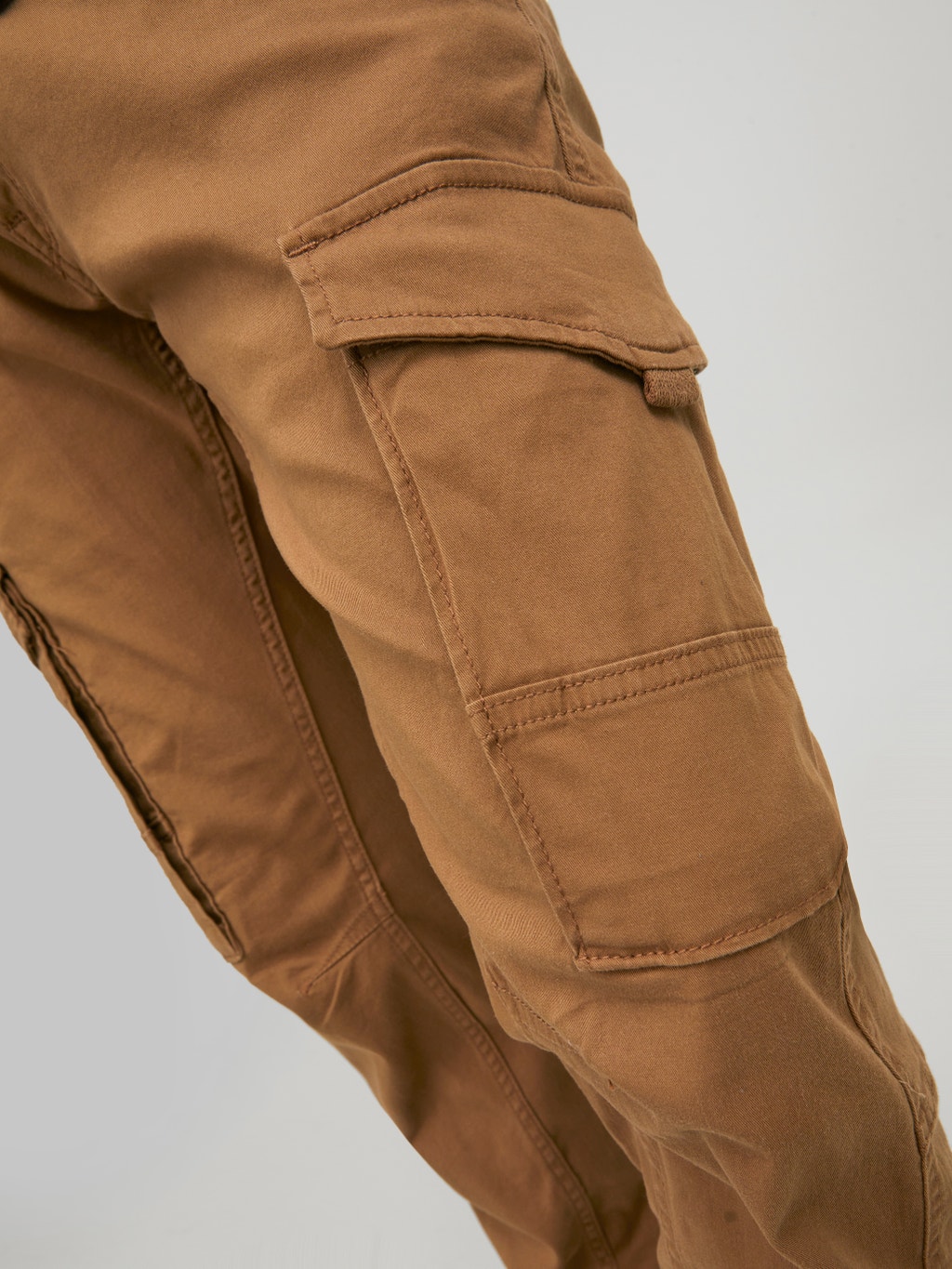 Paul Flake AKM 542 Cargo trousers | Medium Brown | Jack & Jones®