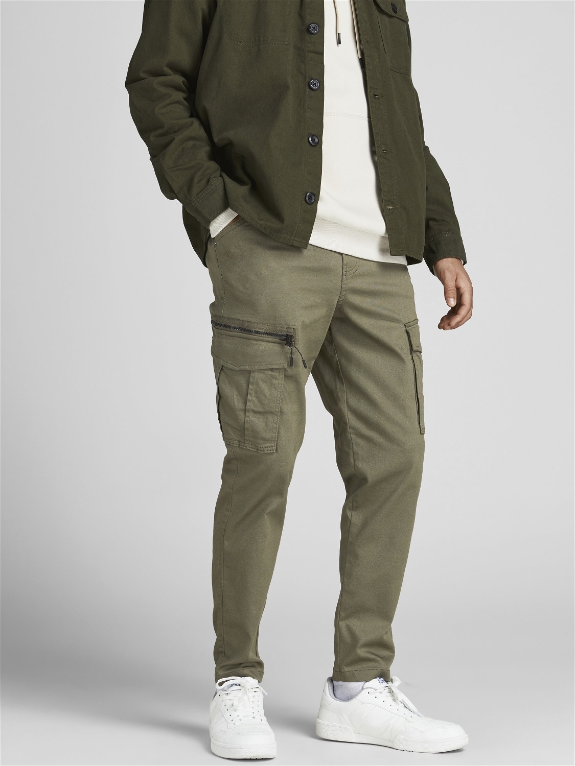 Tapered Fit Cargo trousers, Dark Green
