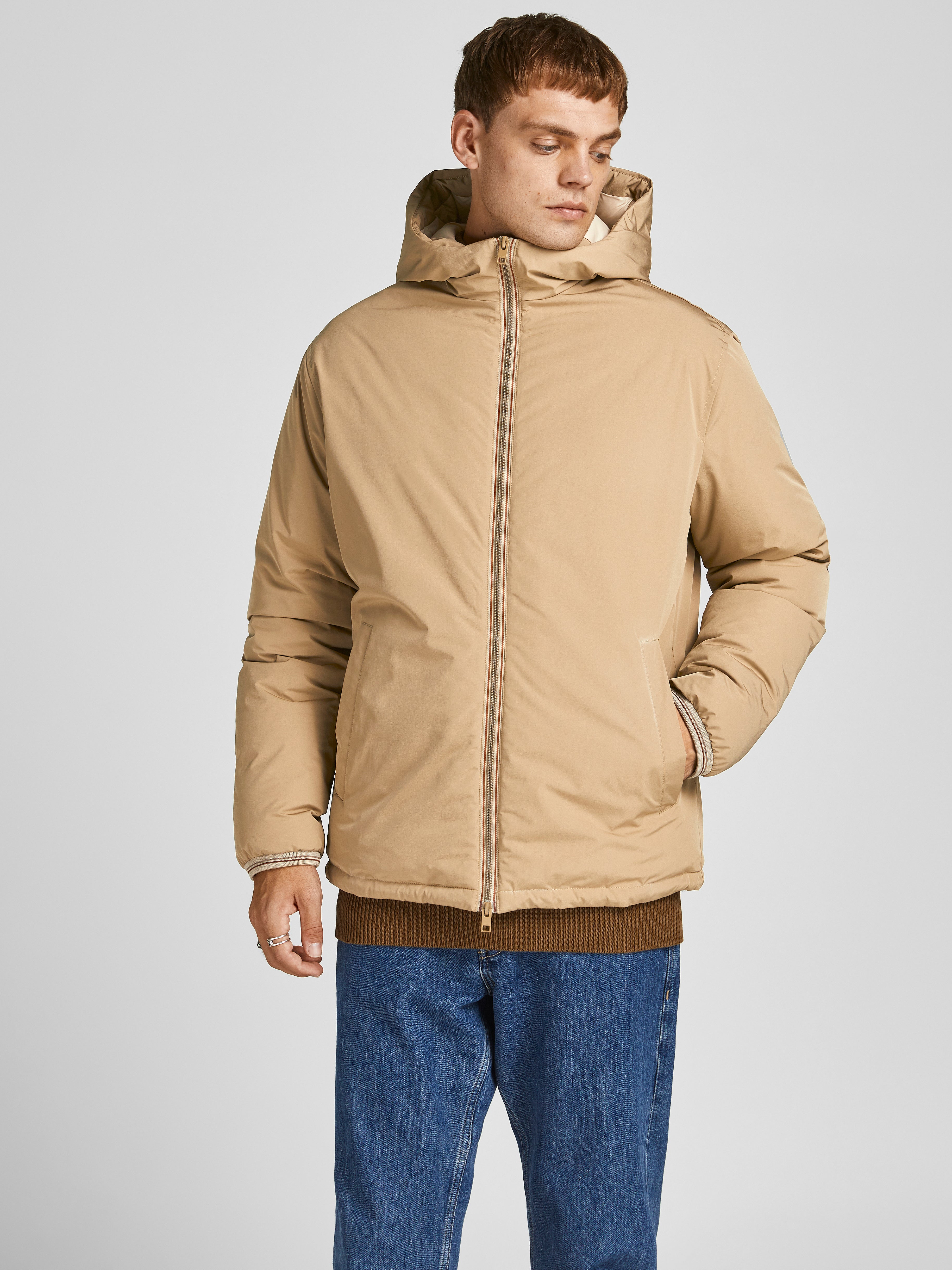 70% Rabatt auf Jacke | Jack & Jones®