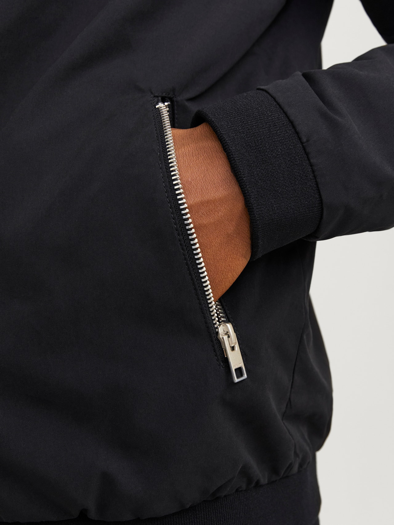 Jack & Jones bomber jacket with collar in beige Jack & Jones bomber jacket with collar in beige