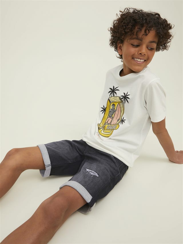 Jack & Jones Regular Fit Denim shorts For boys - 12207248