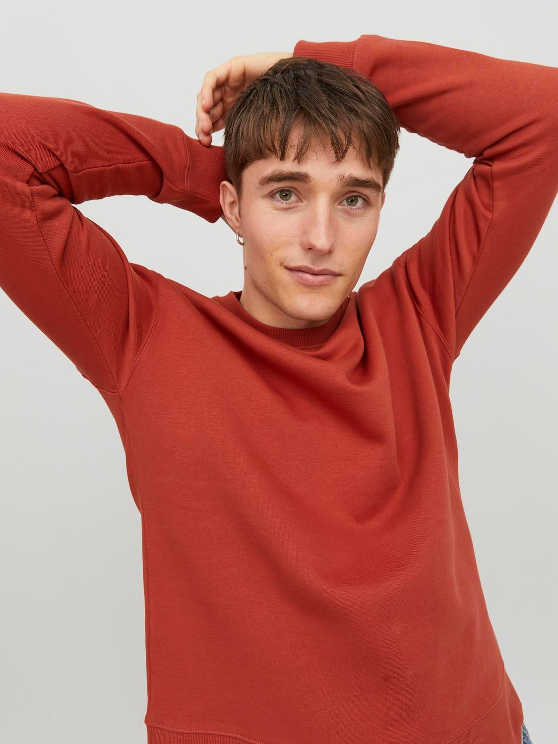 Dark red crew discount neck