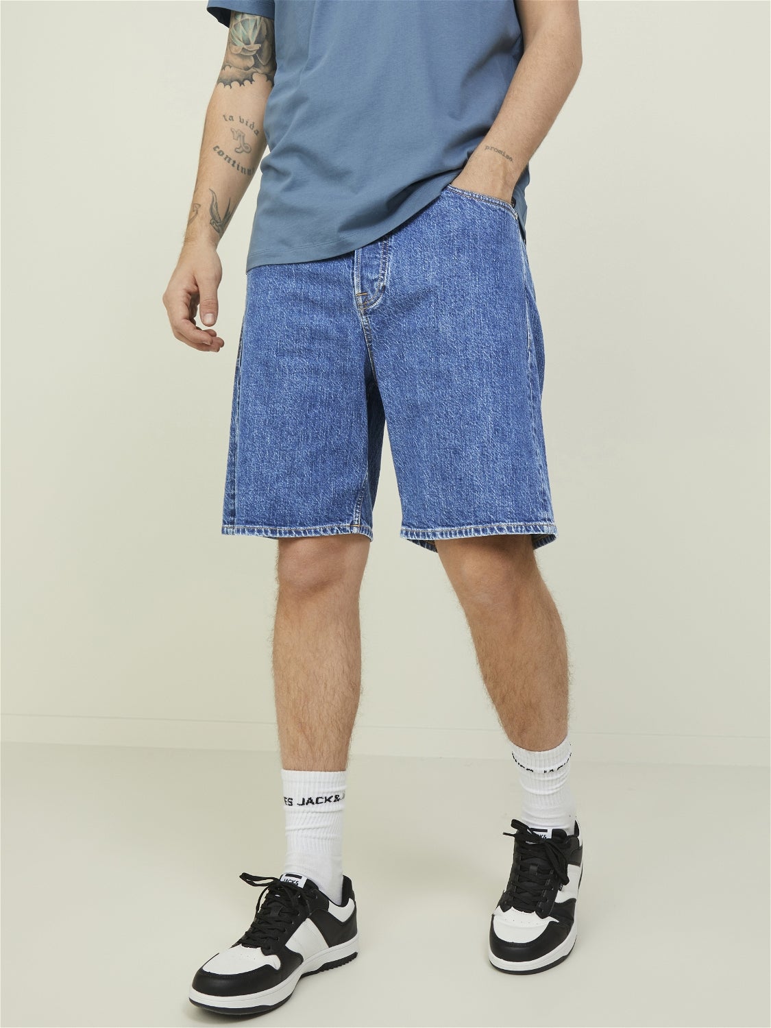 Mens loose fit hot sale jean shorts