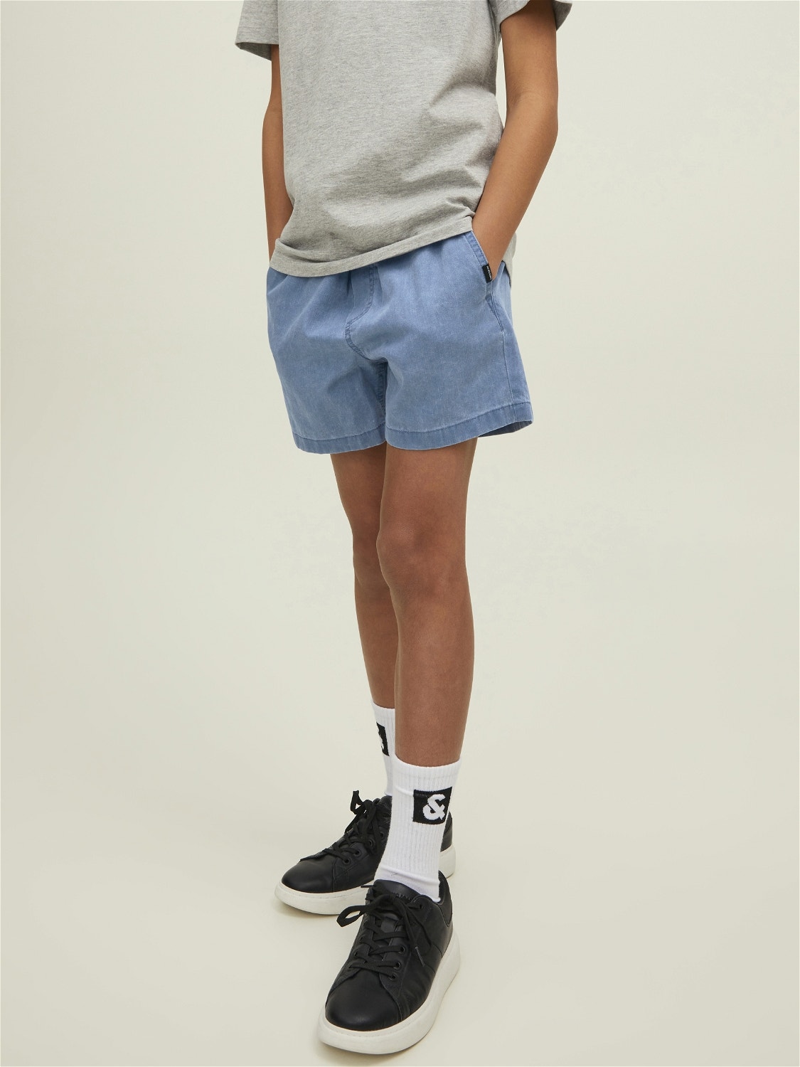 Jack & Jones Regular Fit Jogger shorts For boys -Bluefin - 12210818