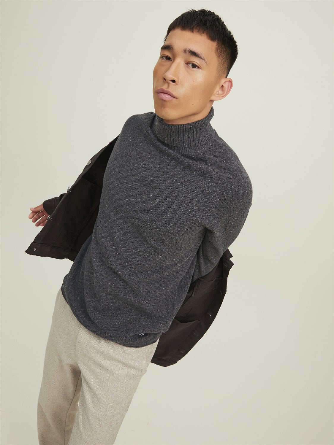 Sweater jack hot sale and jones