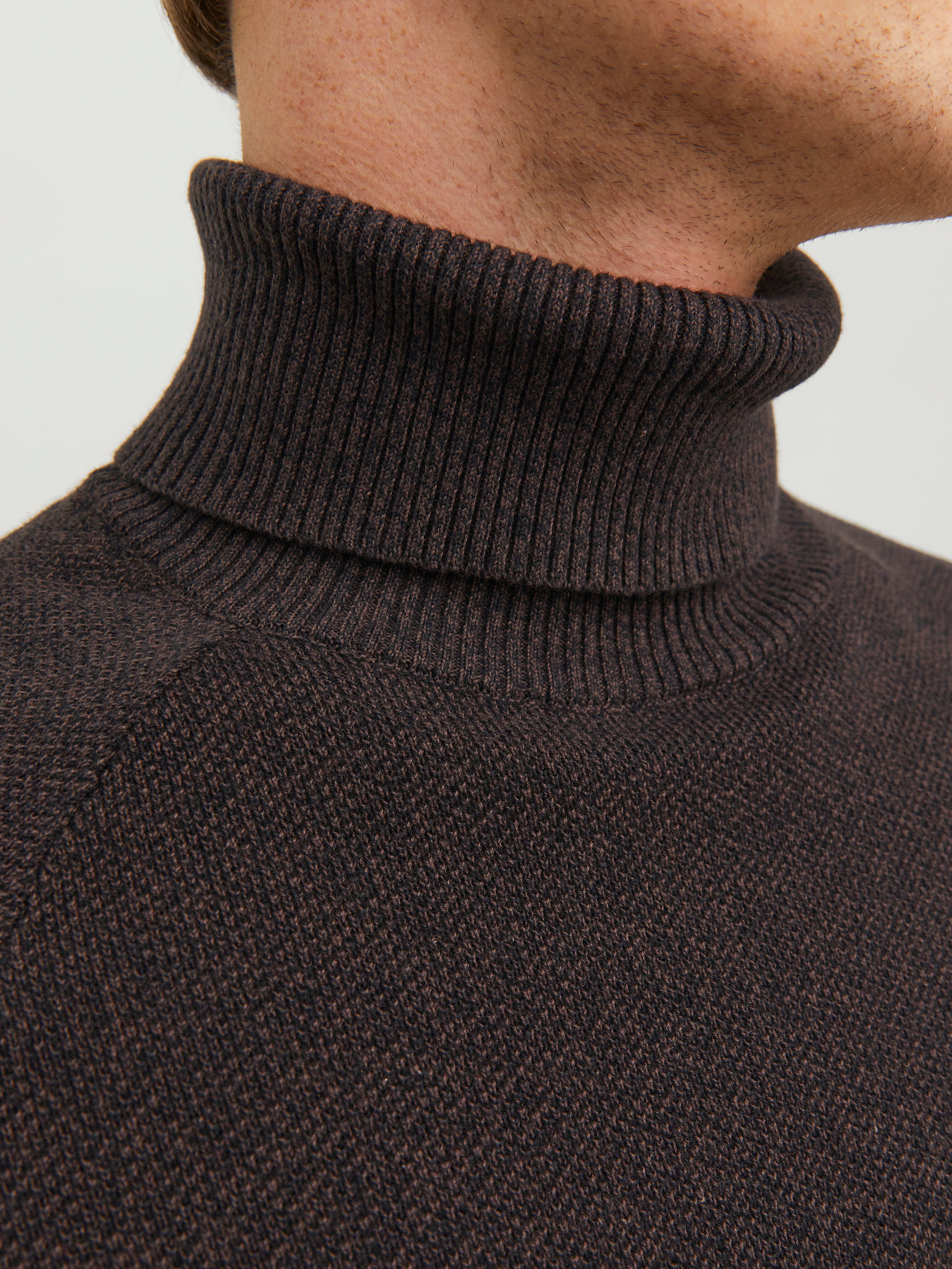 Plain Crew Neck Jumper | Dark Brown | Jack u0026 Jones®
