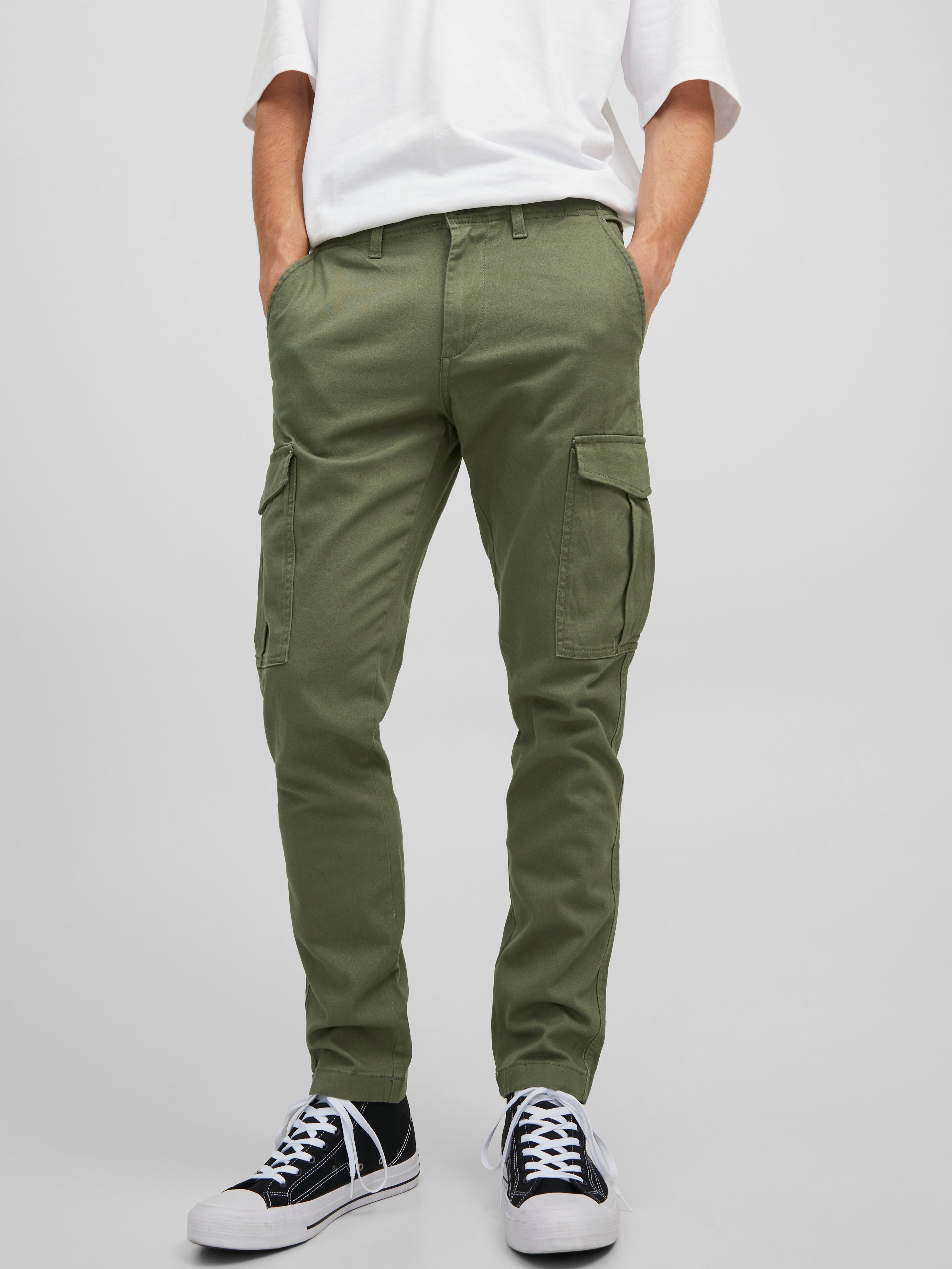 Pantalones cargo online skinny