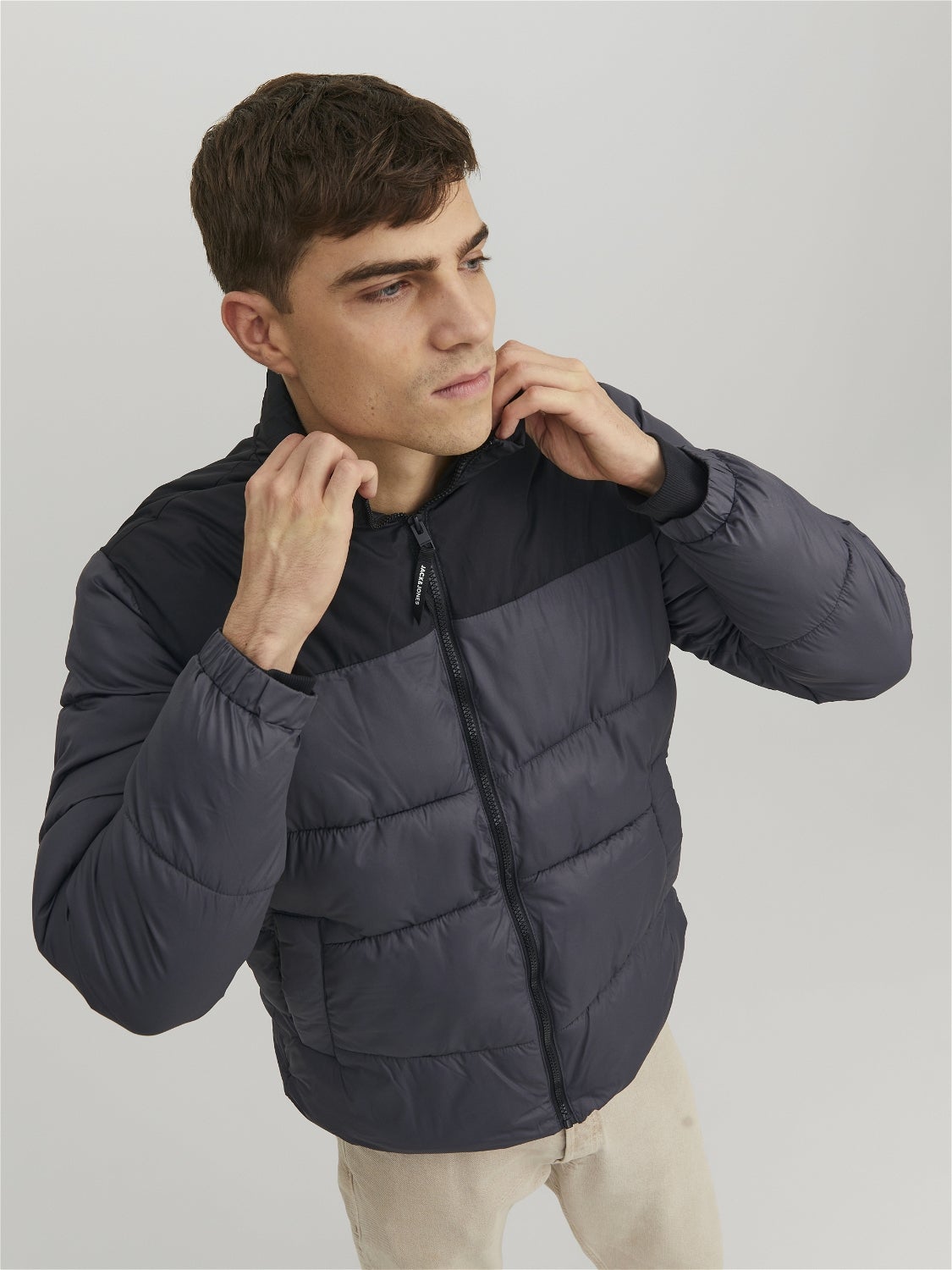 hoodless puffer jacket mens