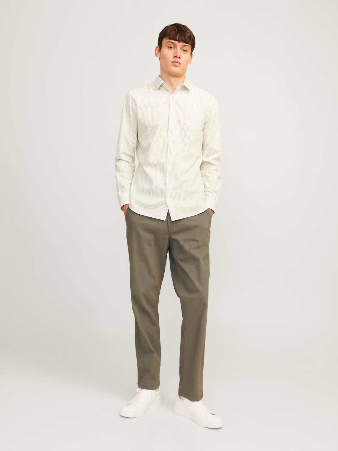 Pantalon chino Relaxed Fit