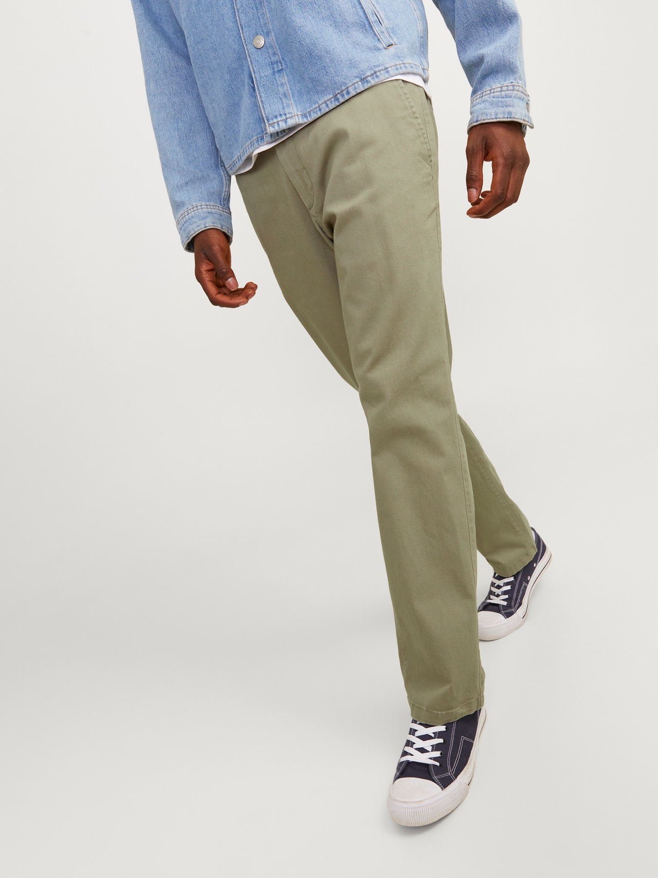 Relaxed Fit Chino trousers | Dark Green | Jack & Jones®