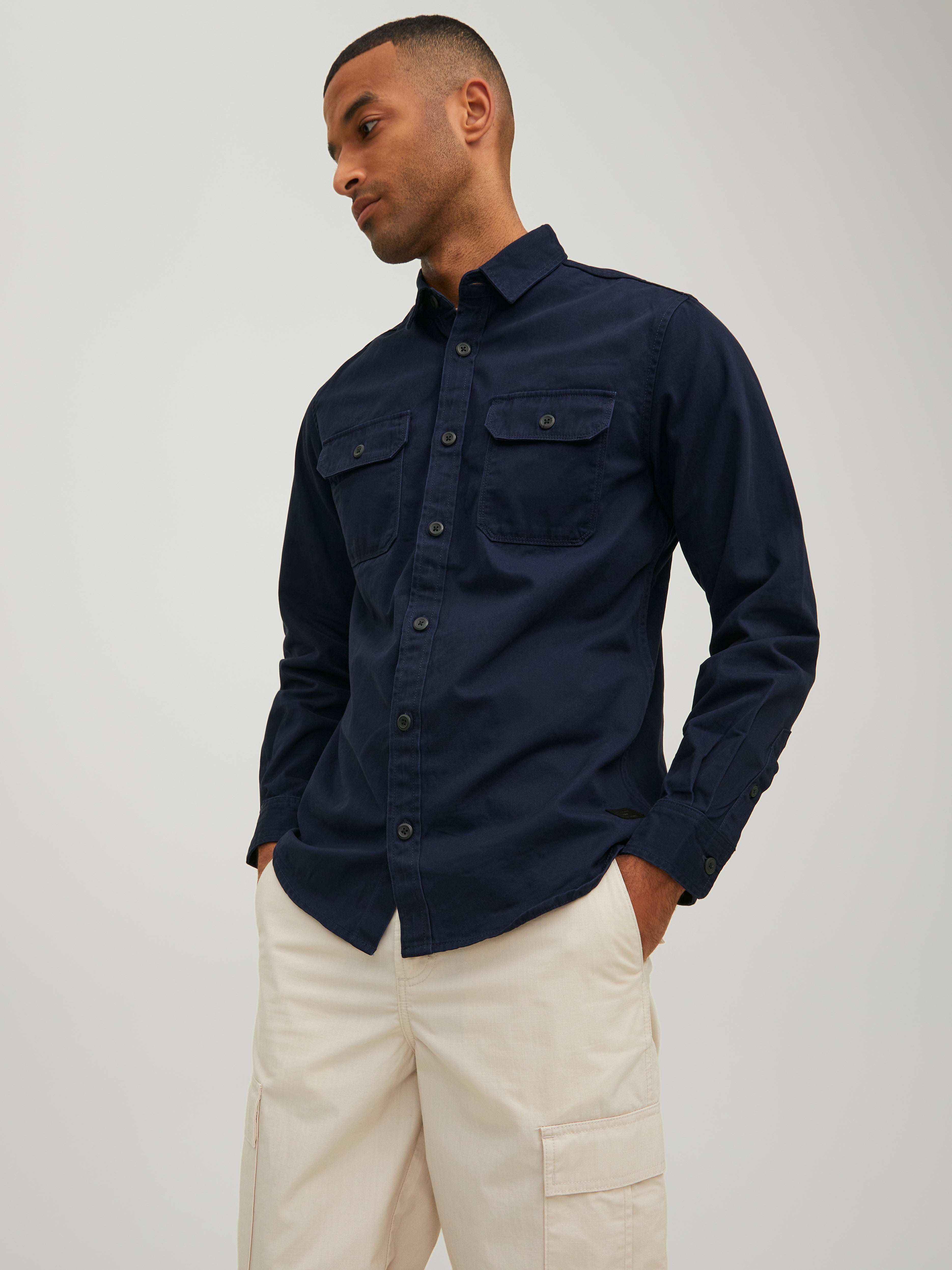 jack and jones worker
