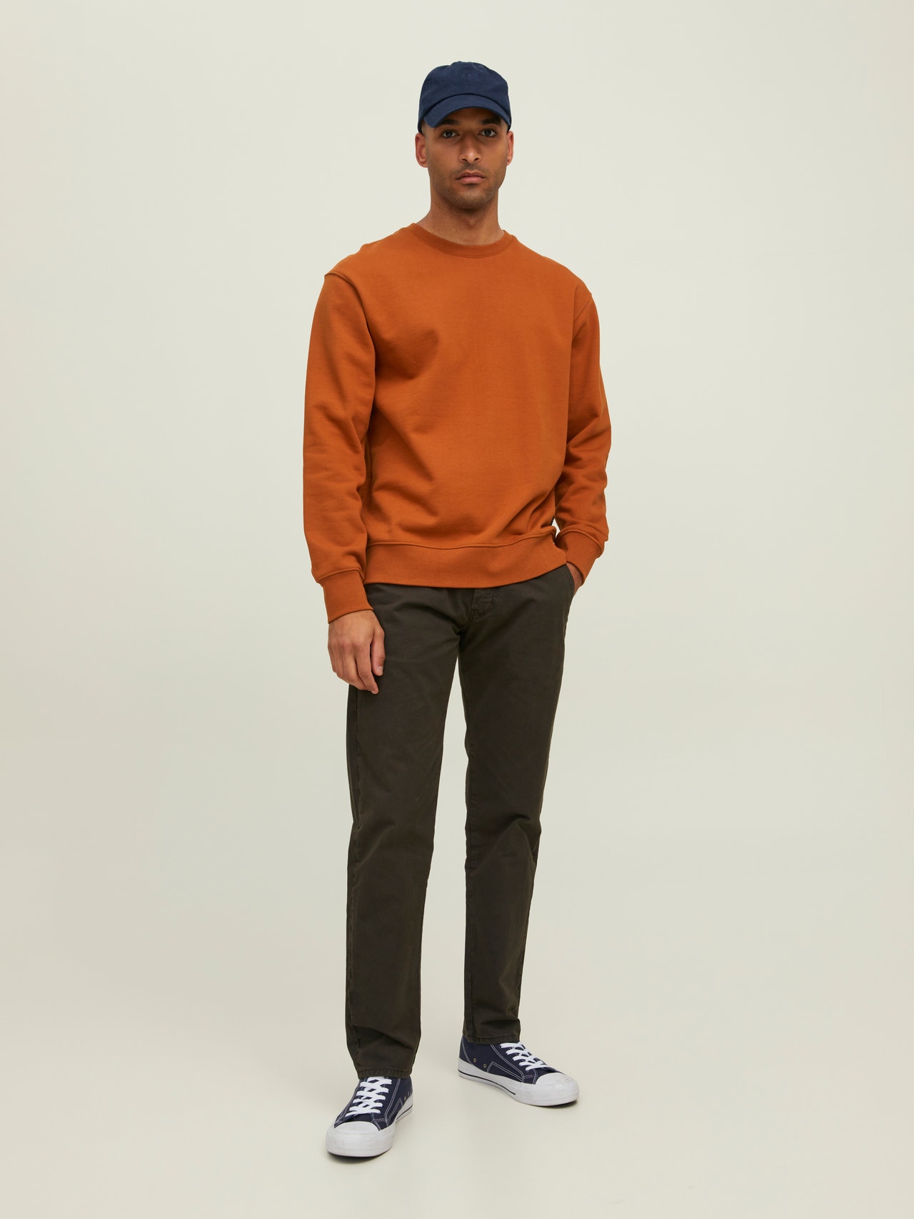 Jack & Jones RDD Ensfarvet Sweatshirt med rund hals -Cinnamon Stick - 12218242