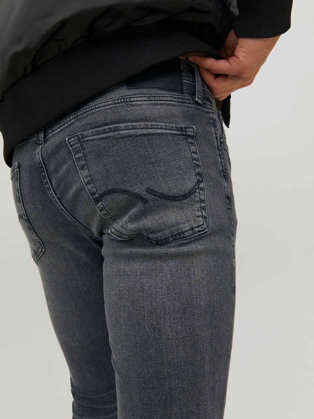 jack and jones liam skinny jeans grey