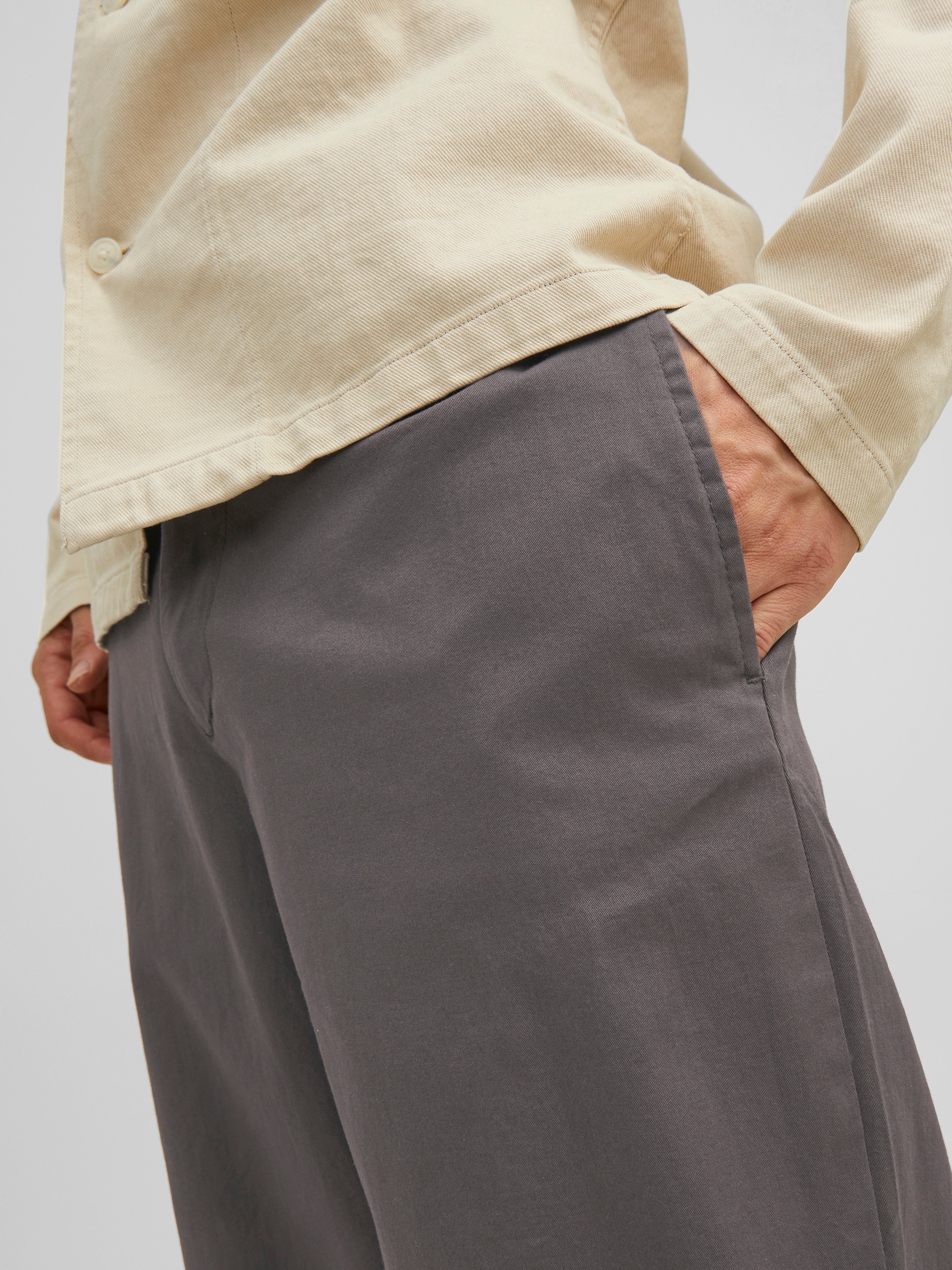 Wide Fit Chino trousers | Dark Grey | Jack & Jones®