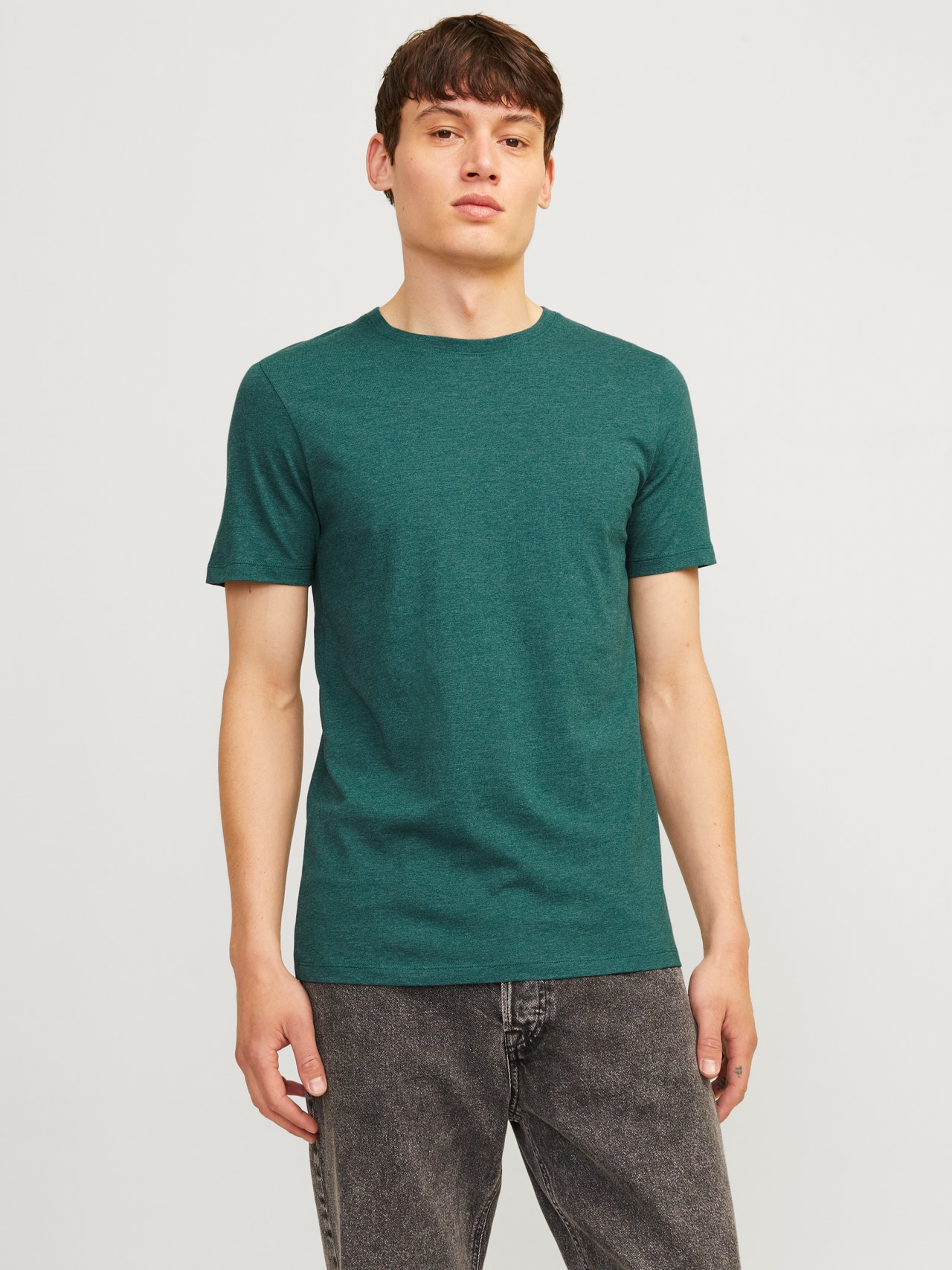 Jack & Jones Gładki Okrągły dekolt T-shirt -Storm - 12222887