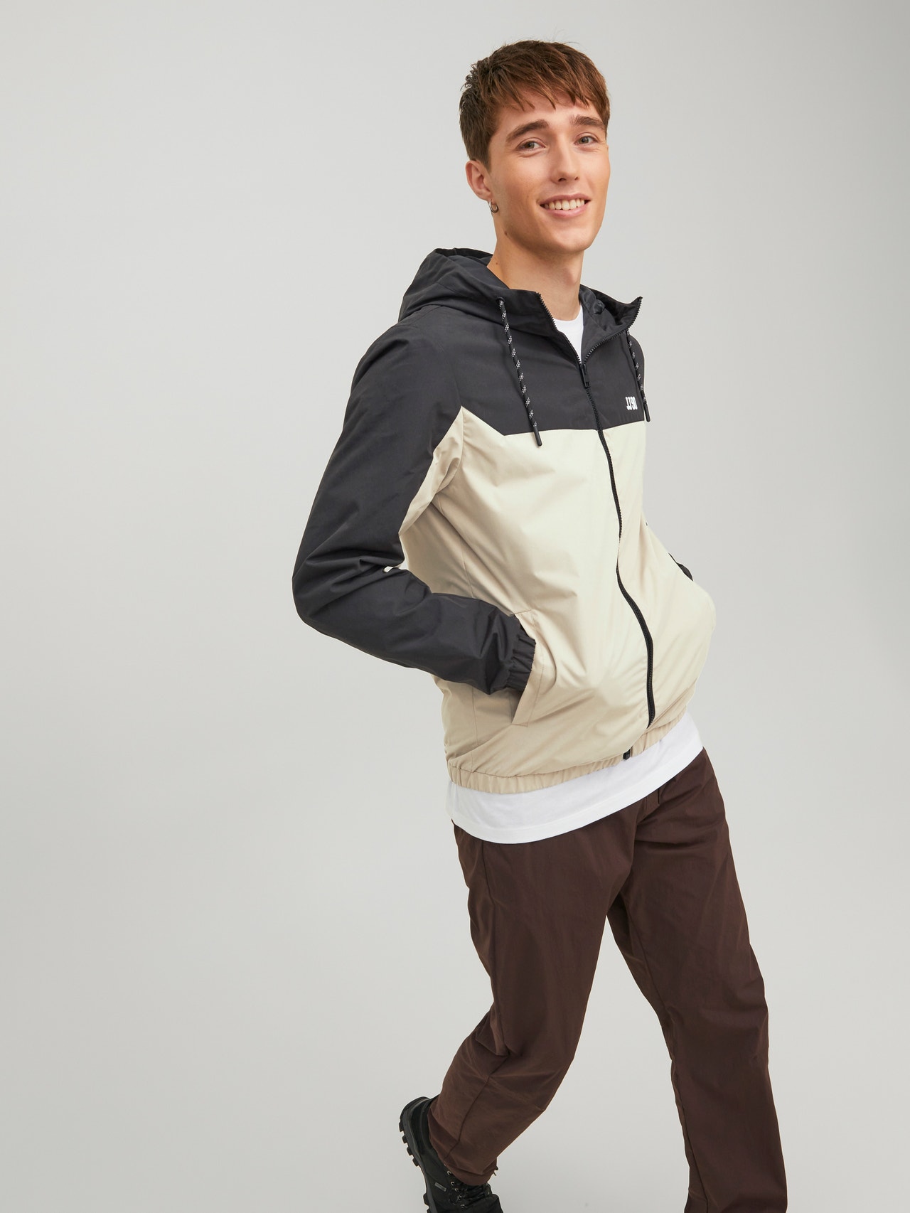 Jack & Jones Leicht gepolsterte Jacke -Crockery - 12223136