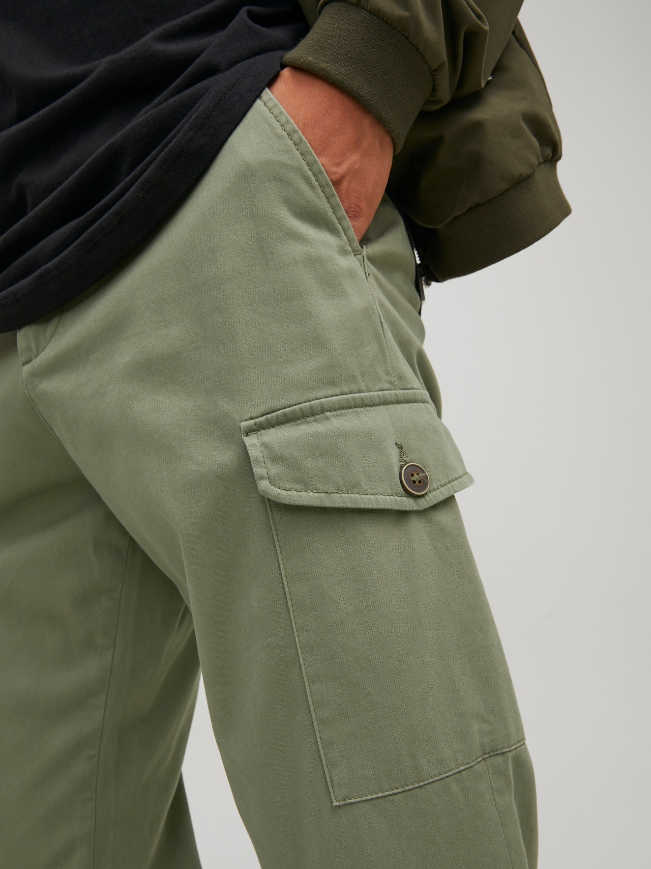 Jack & Jones Pantalones cargo Regular Fit -Deep Lichen Green - 12224001