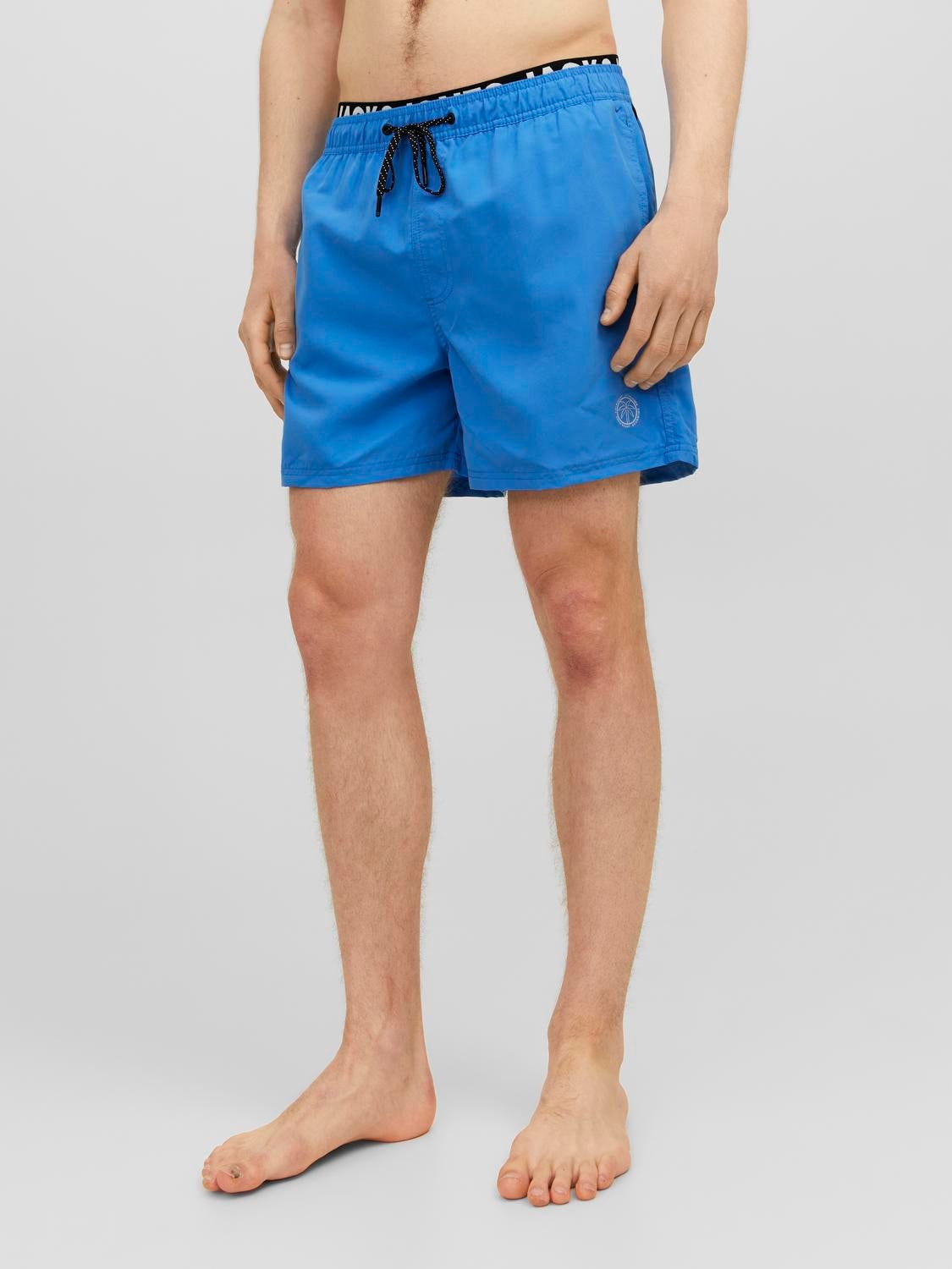 Shorts for Men | White, Black, Khaki & More | JACK & JONES