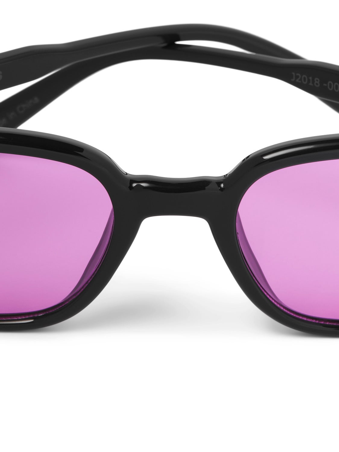 Lunettes de soleil clubmaster et retro Plastique avec une remise