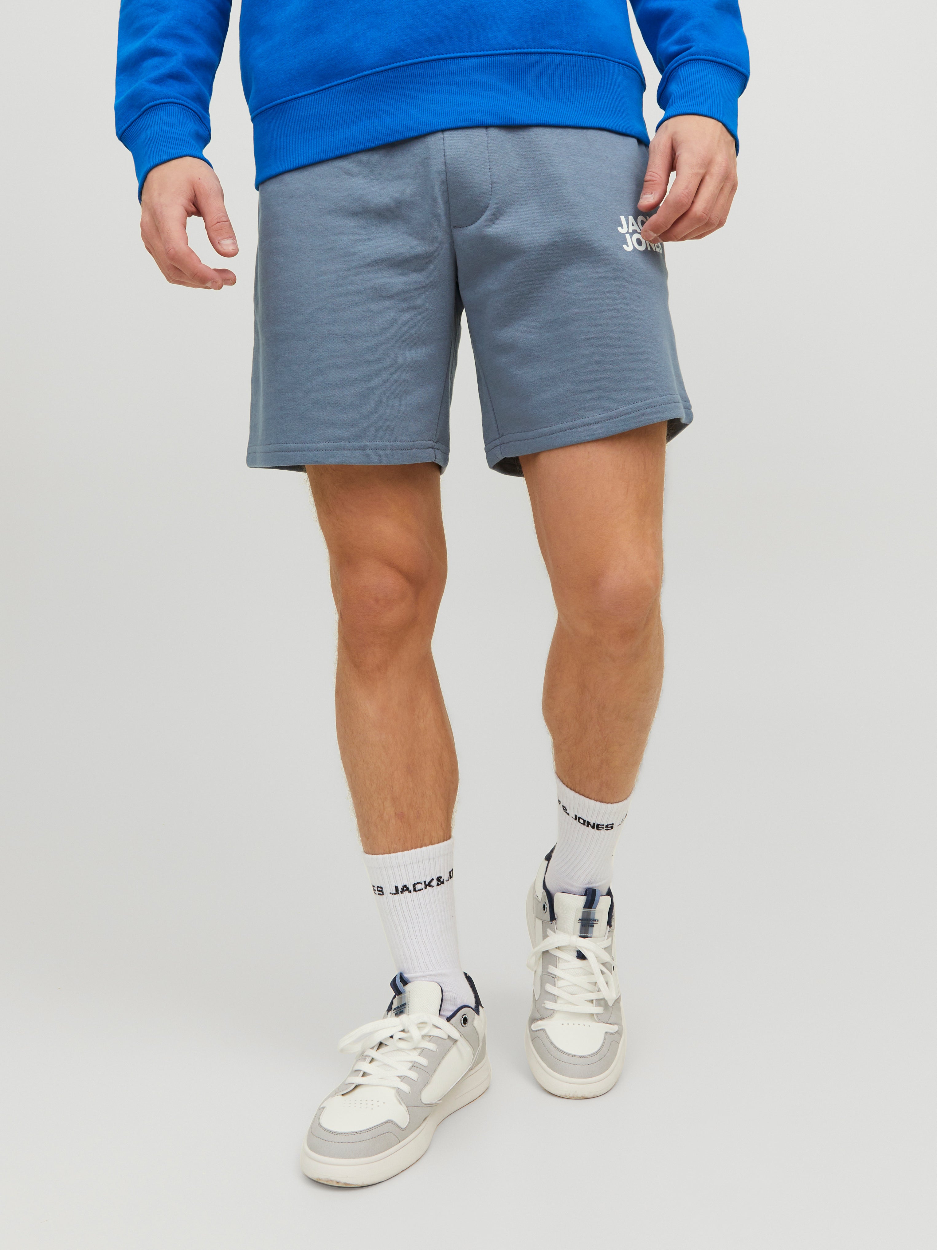 Fitted hot sale sweat shorts