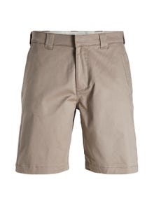 Jack & Jones Regular Fit Chino shorts For boys -Fungi - 12229017
