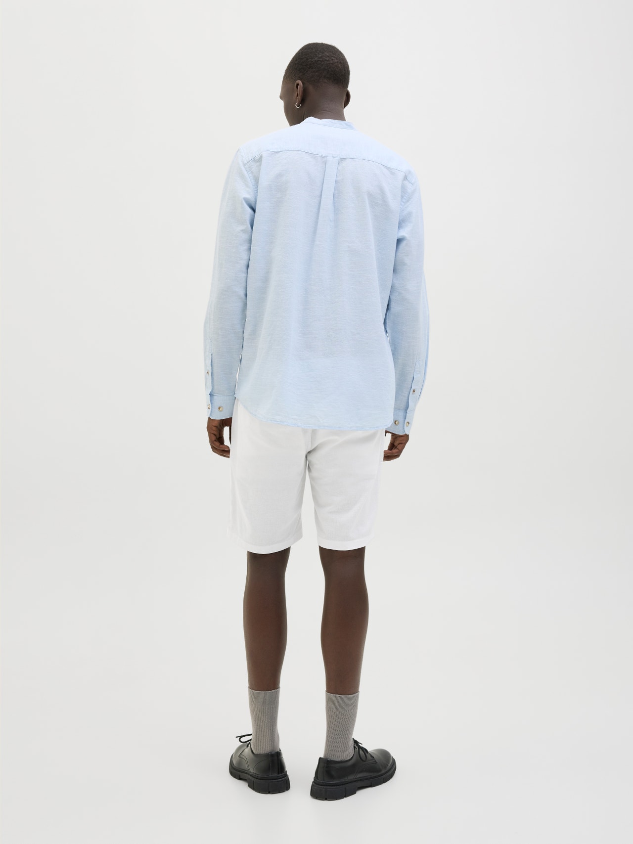Jack & Jones regular fit chino shorts in navy Jack & Jones regular fit chino shorts in navy