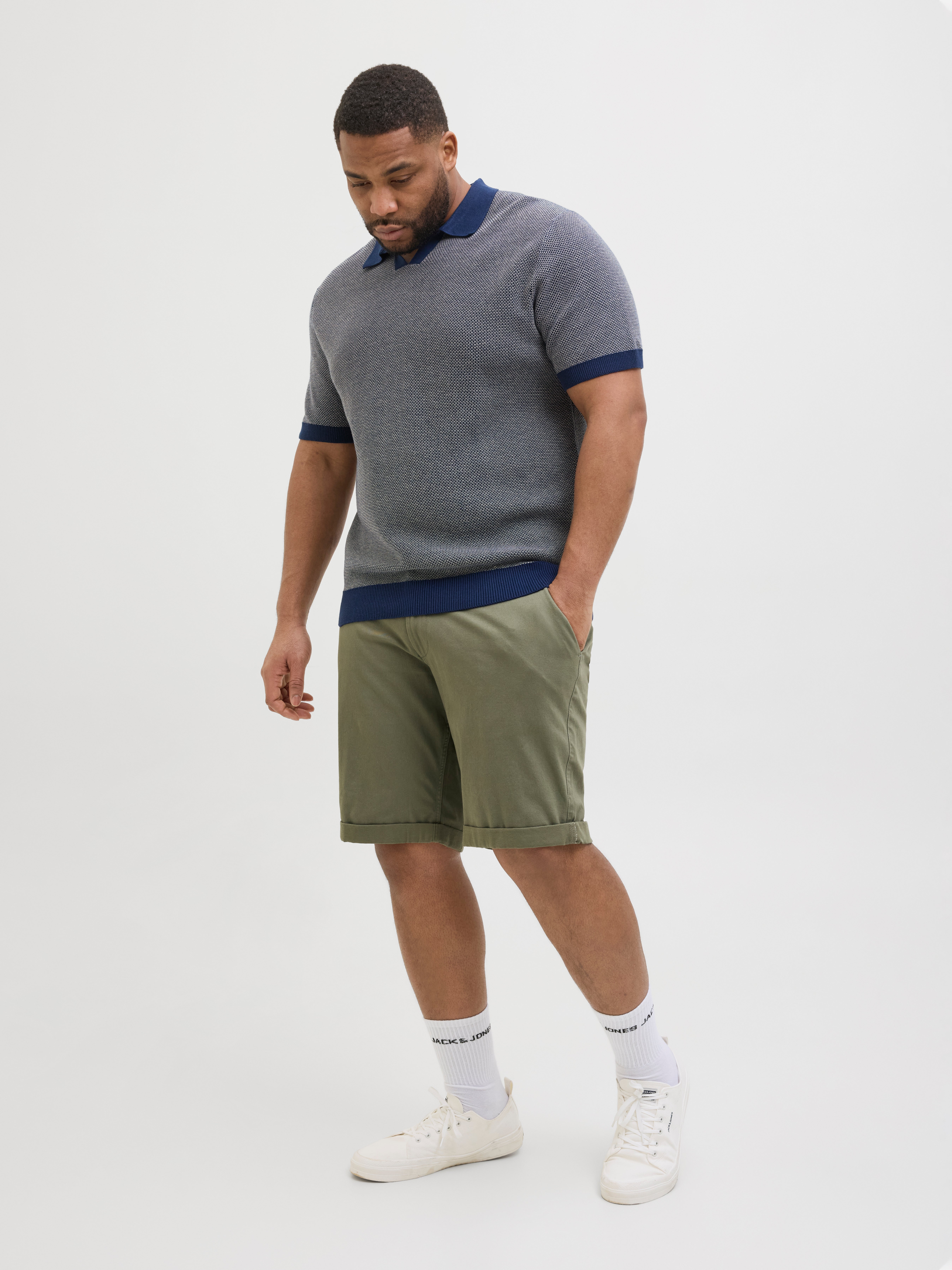 Thumbnail - Plus Size Regular Fit Chino Shorts